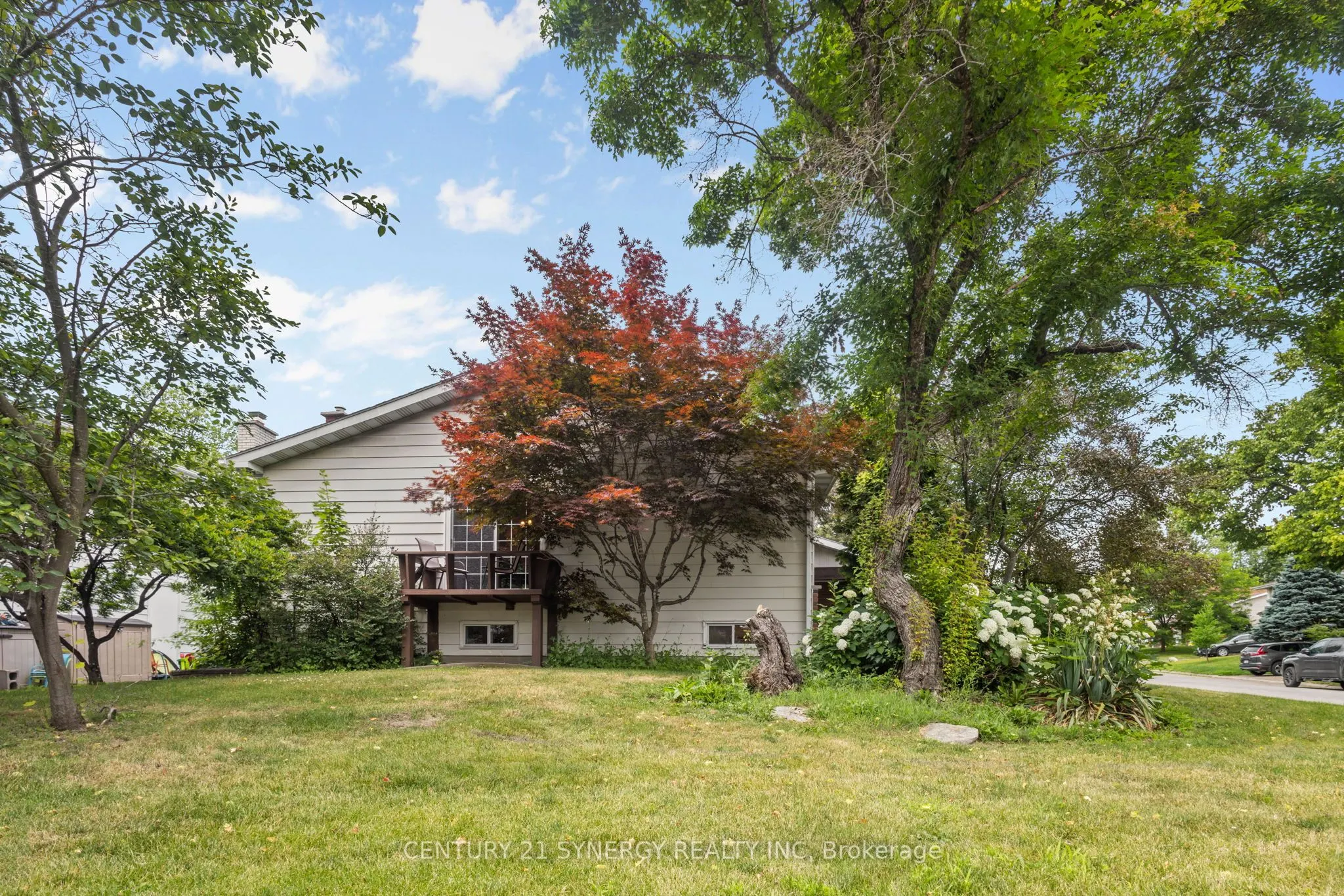 14 Silver Aspen Crescent