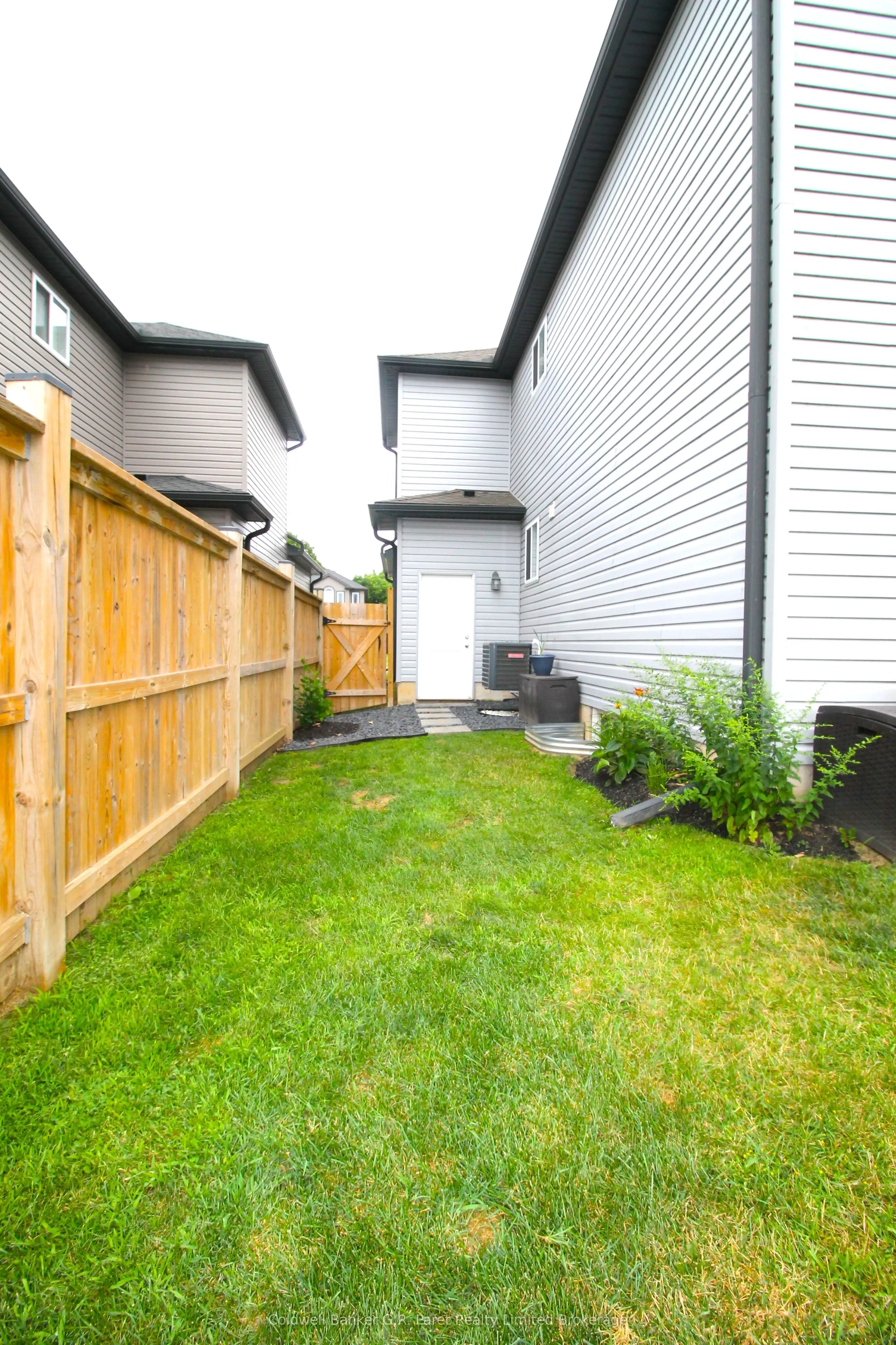 20 Sandy Court