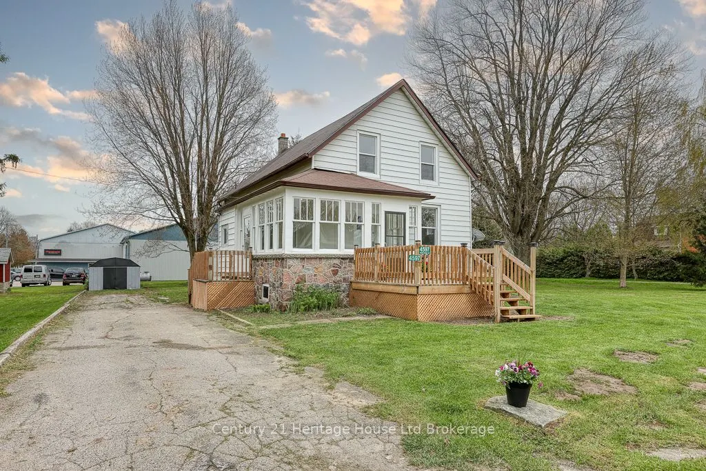 4597 Perth County Rd 135 Road
