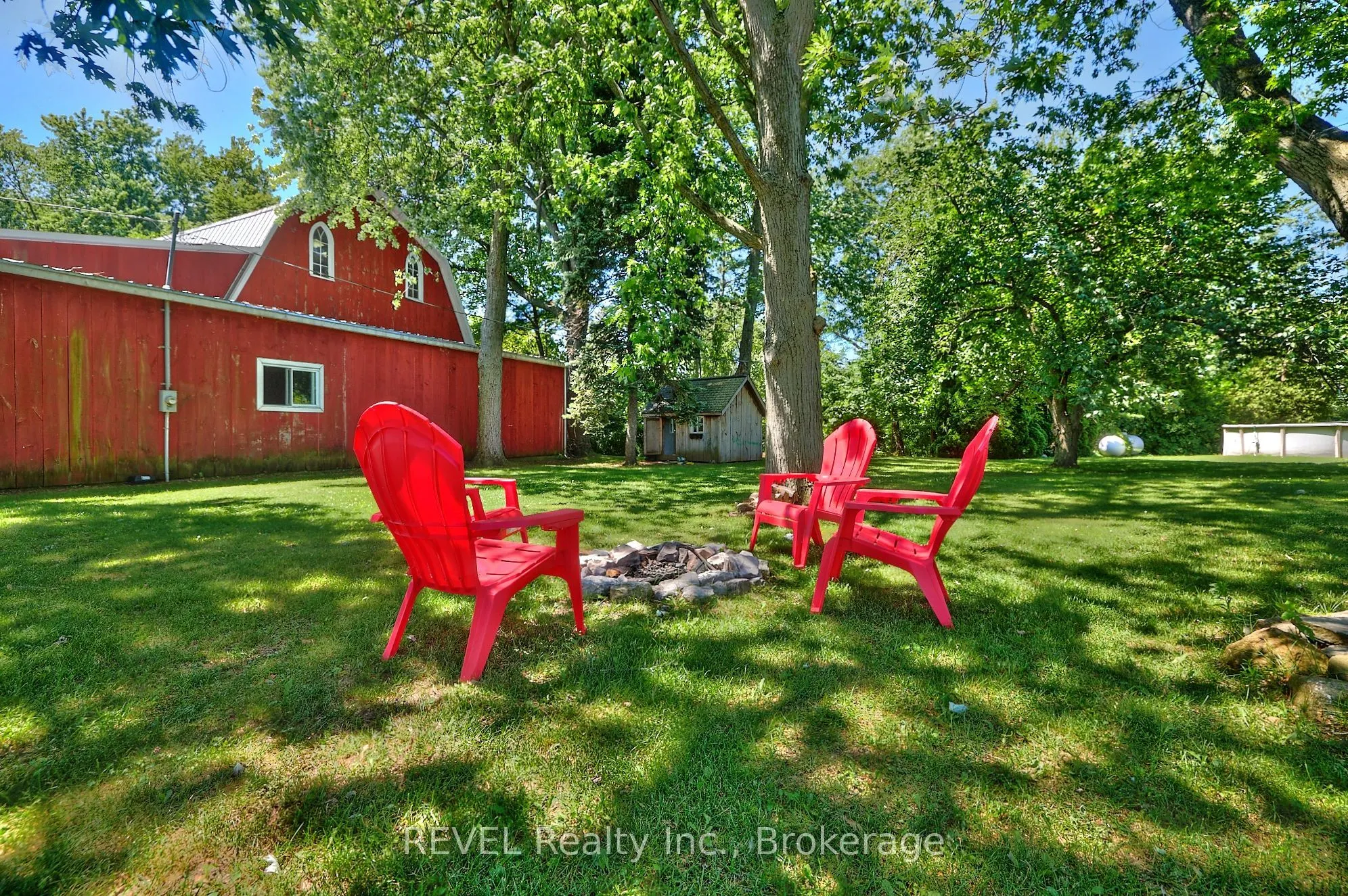 1171 Mcnab Road