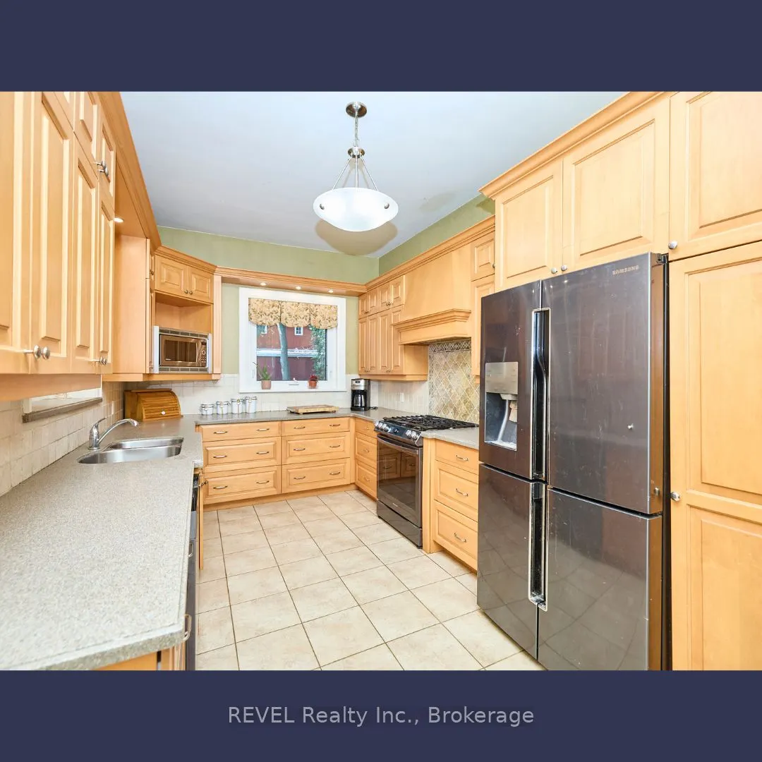 1171 Mcnab Road