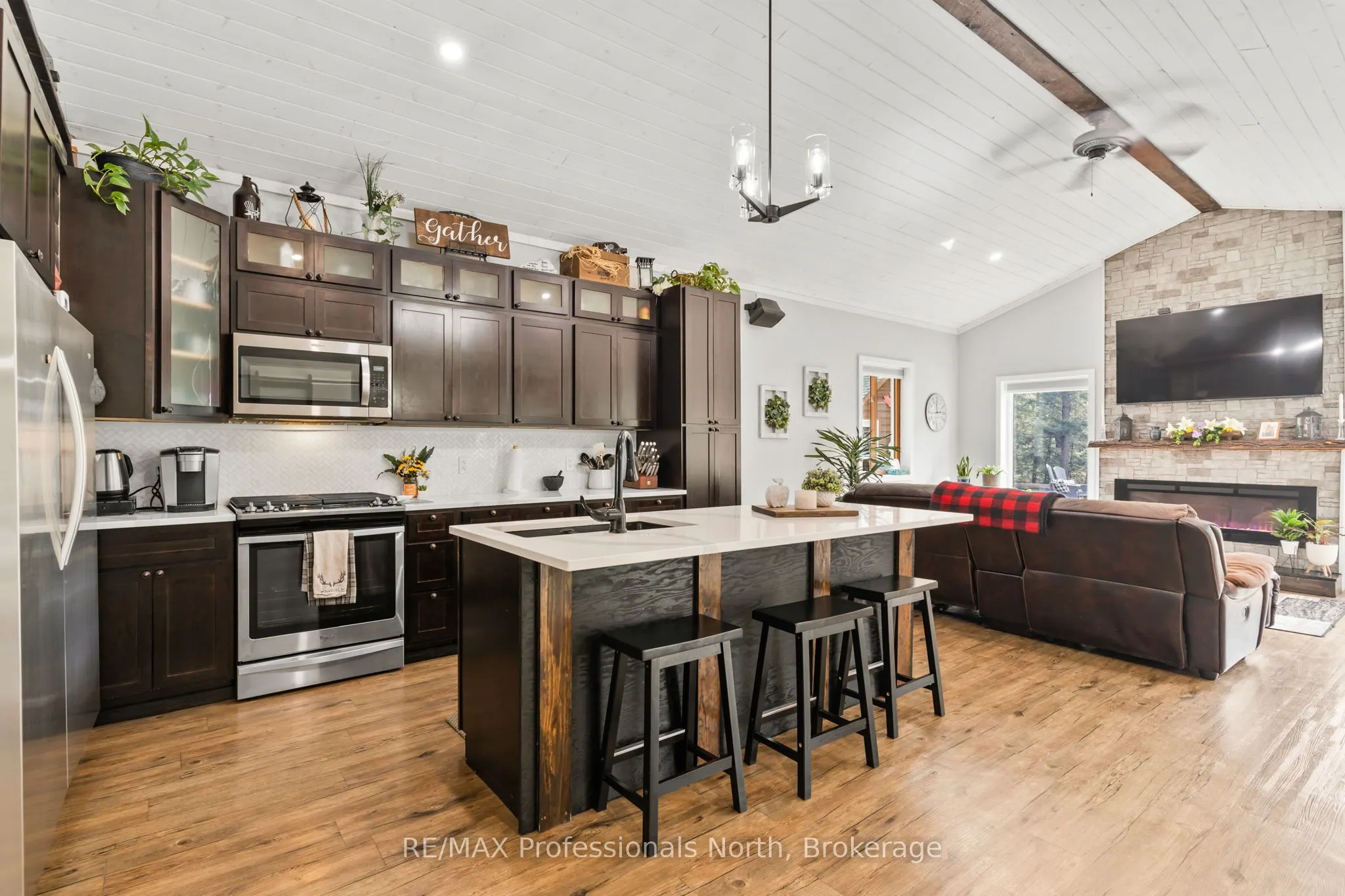 104 Riverside Drive