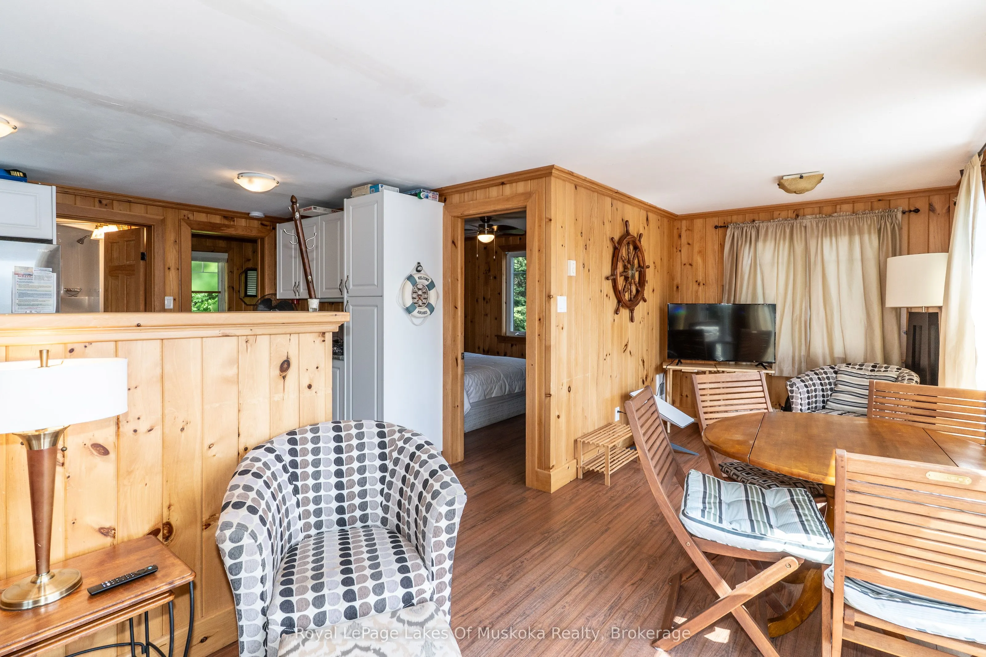 1024/1025 White Pines Road