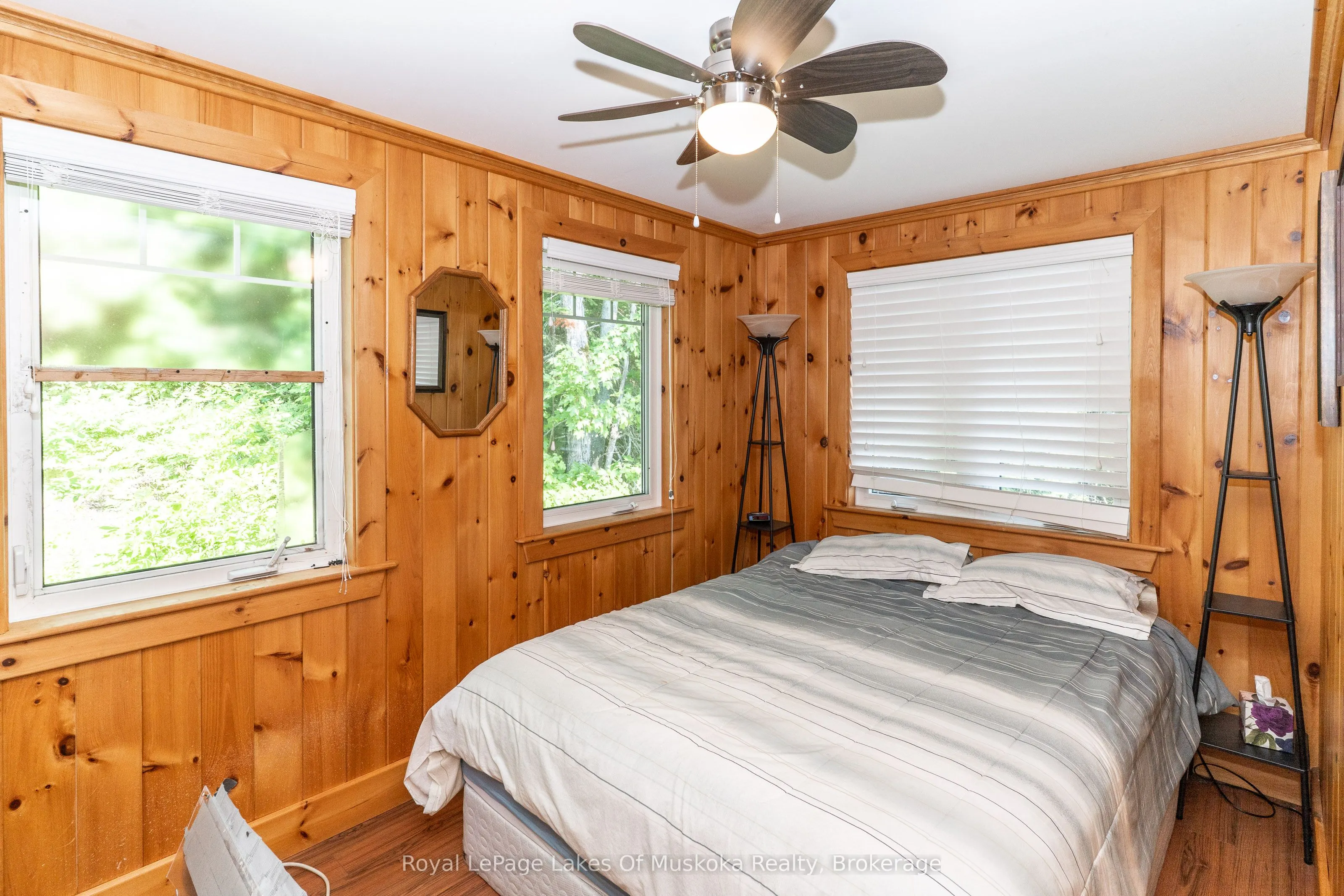 1024/1025 White Pines Road