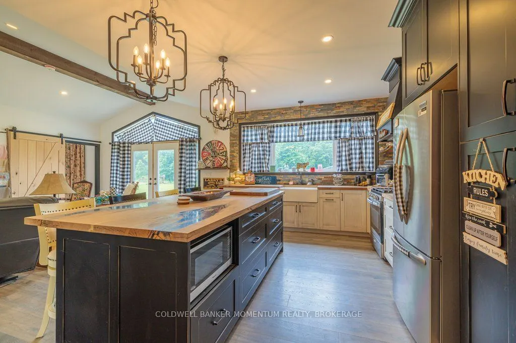 2848 MOUNTAIN Road