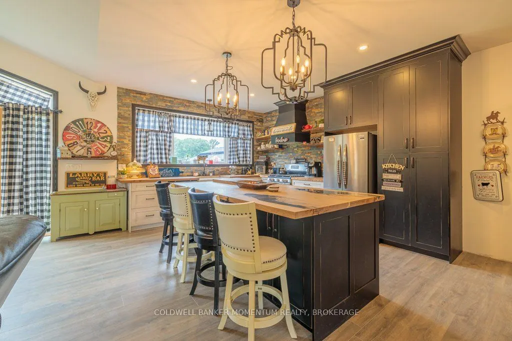 2848 MOUNTAIN Road