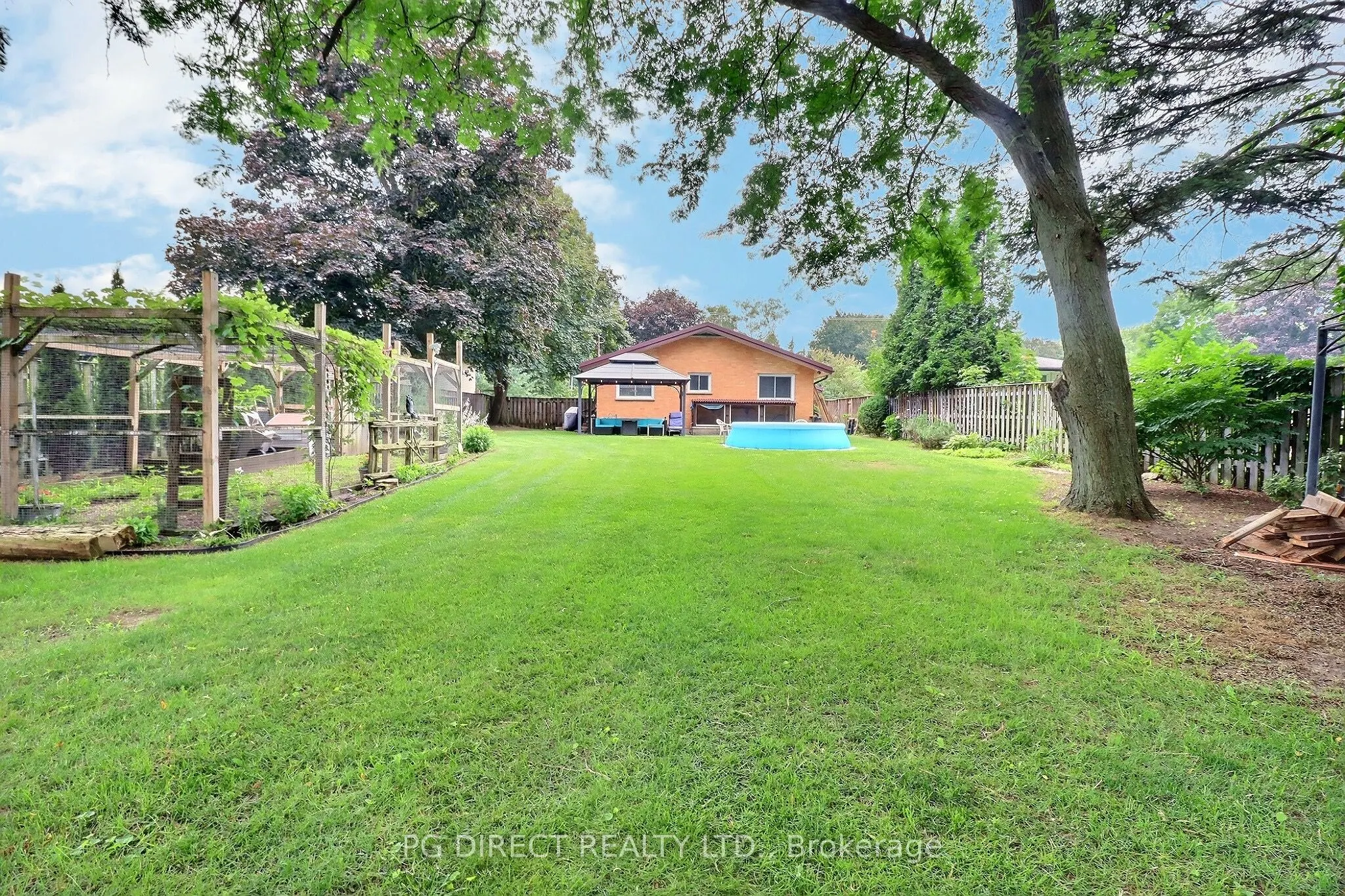 245 Dominion Street
