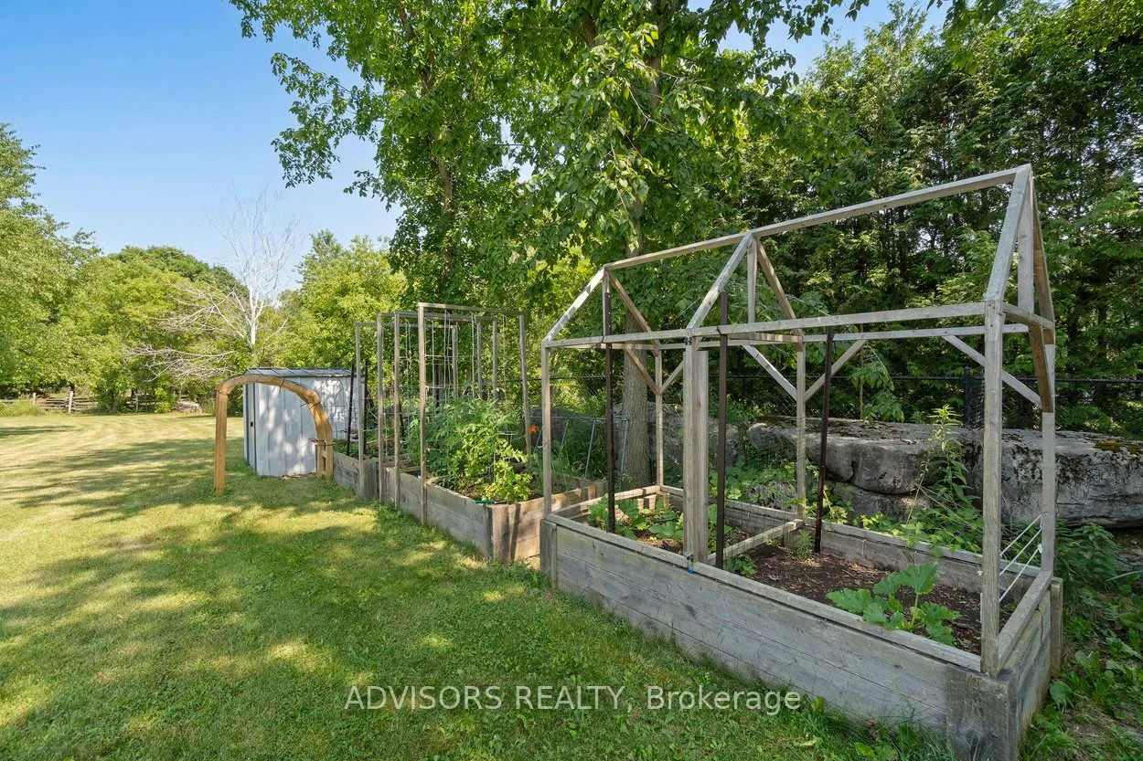 36 Rapids Road