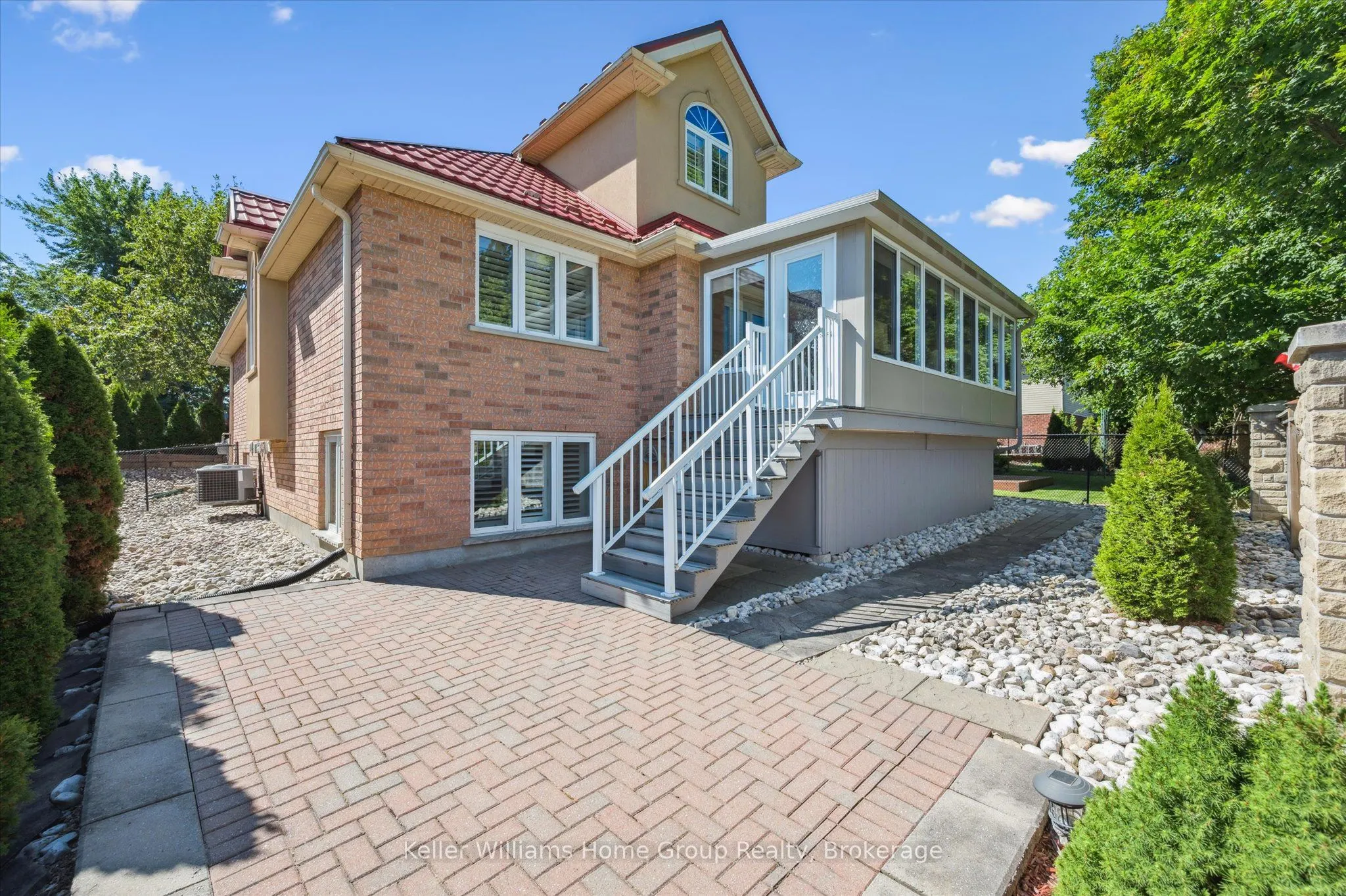 28 Harcourt Place