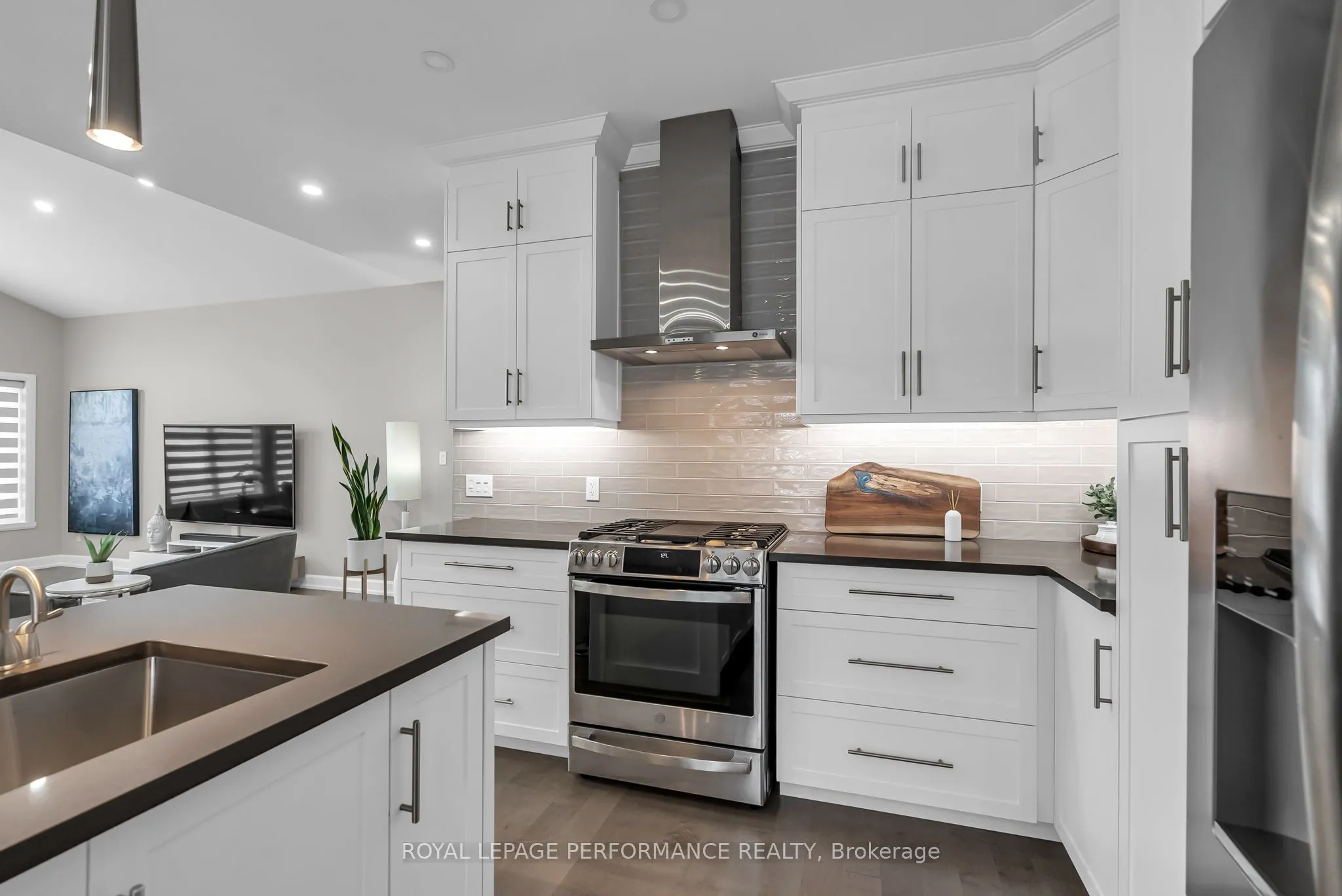 4 Matthew Kieran Crescent