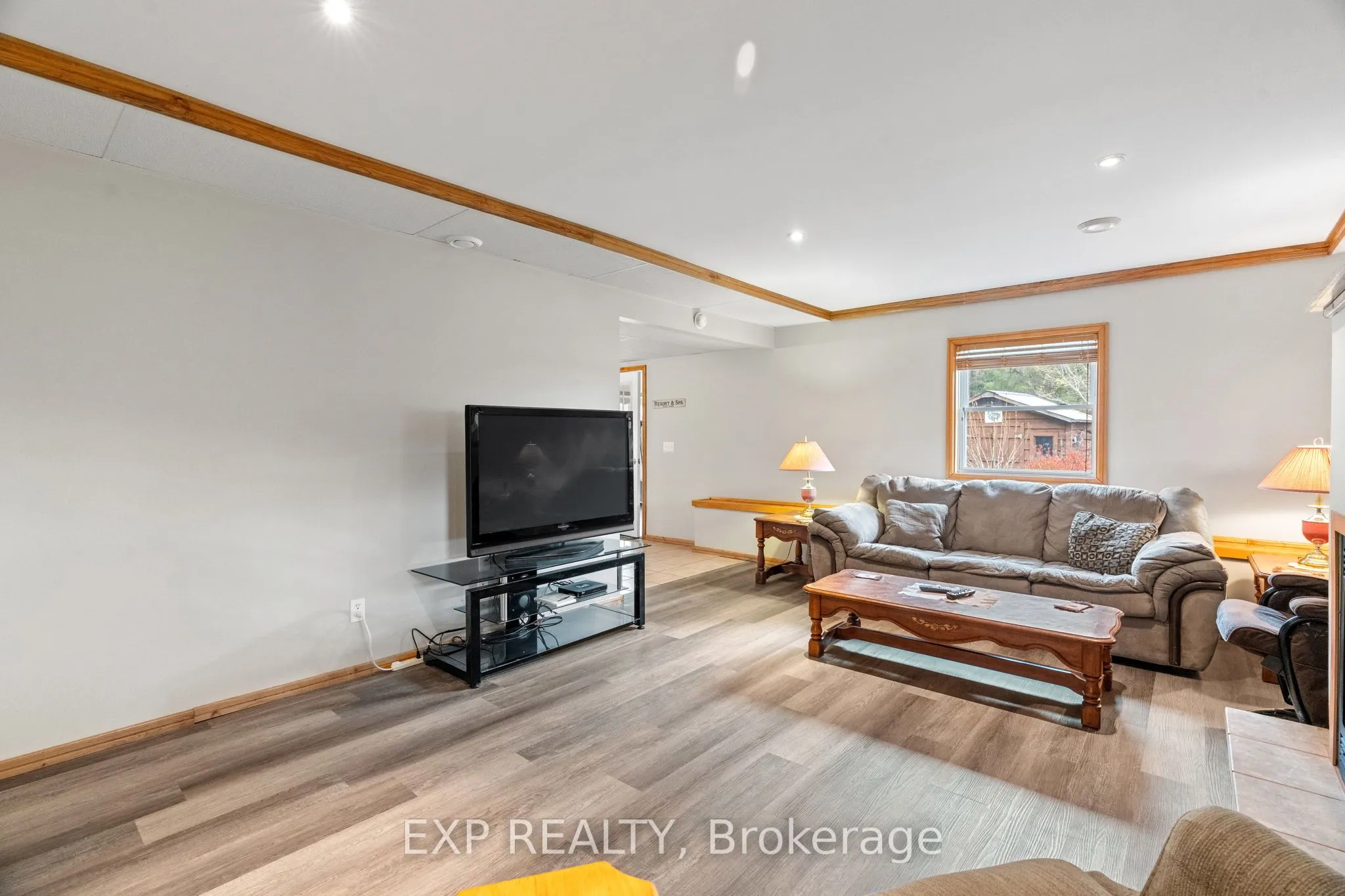 30680 Hungry Hollow Road