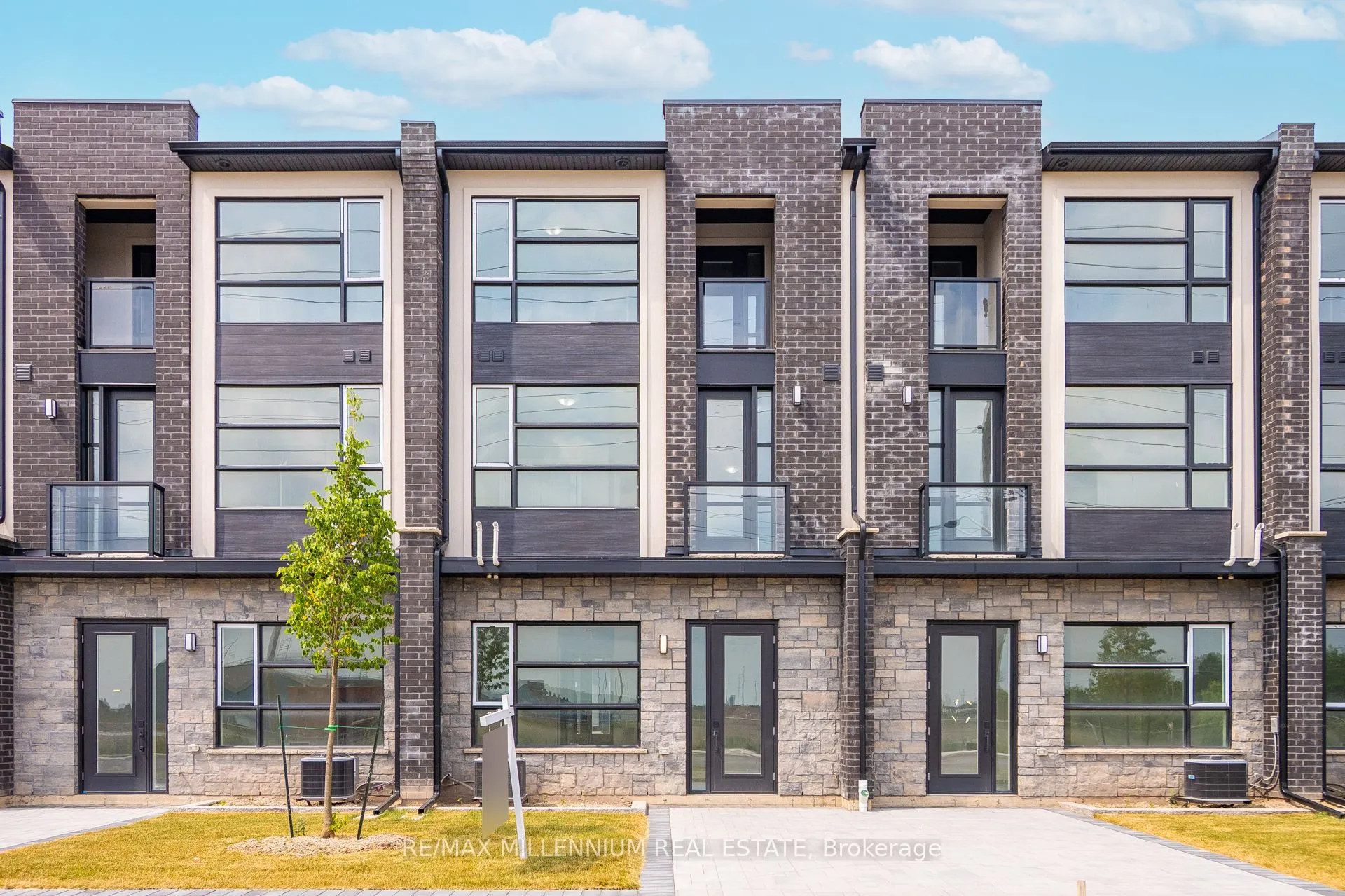 21 Warren Trail