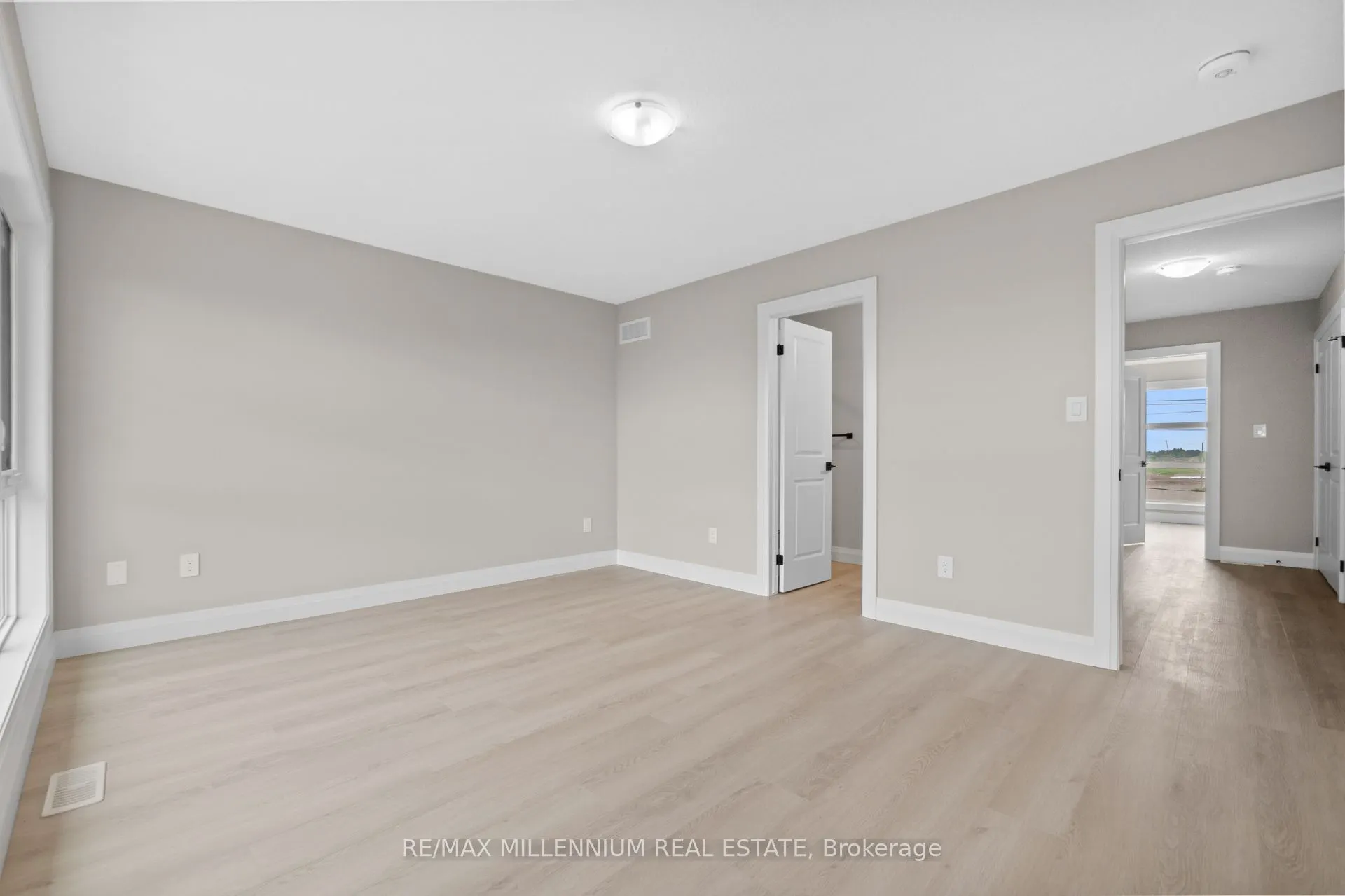 21 Warren Trail