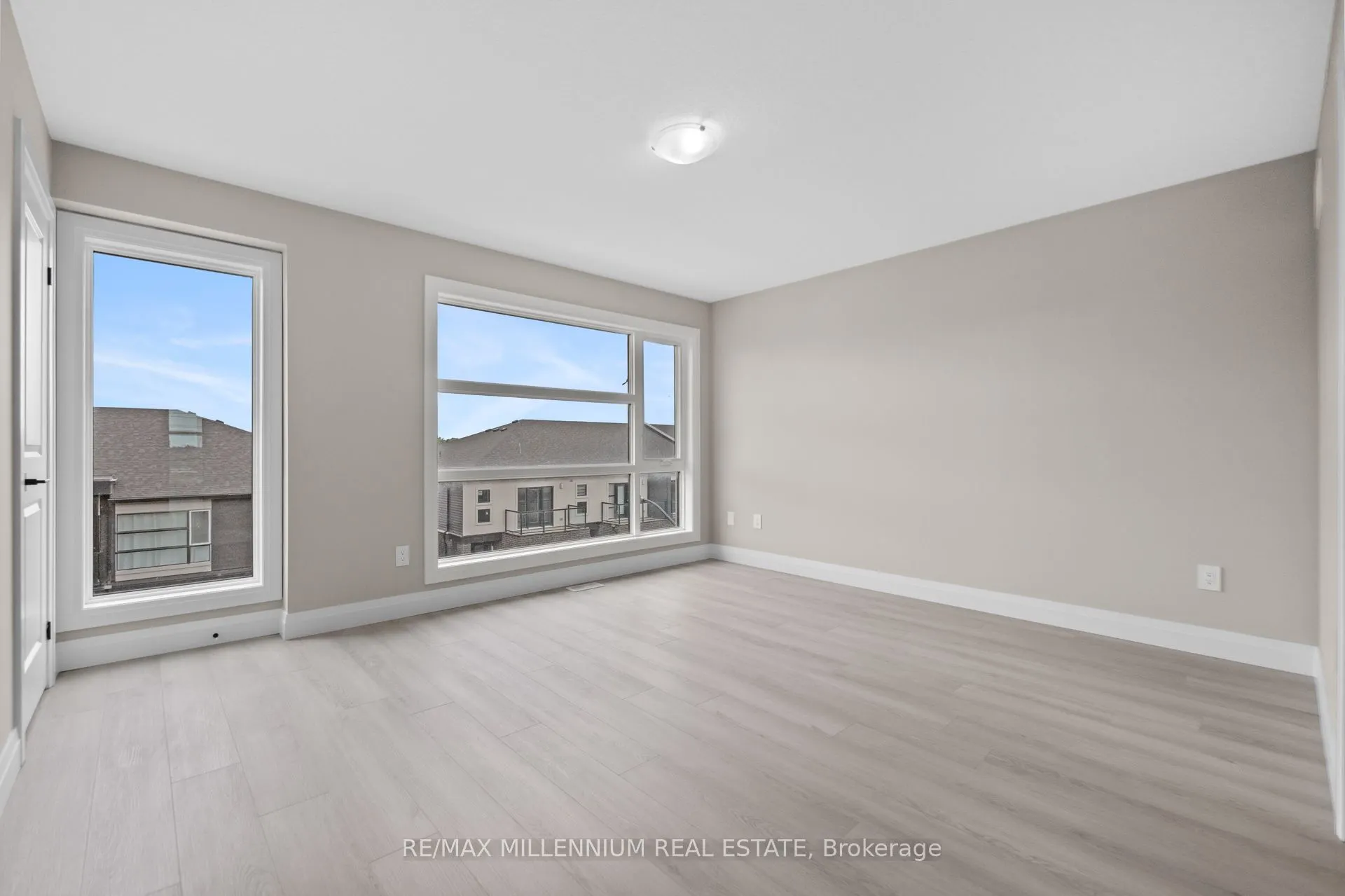 21 Warren Trail