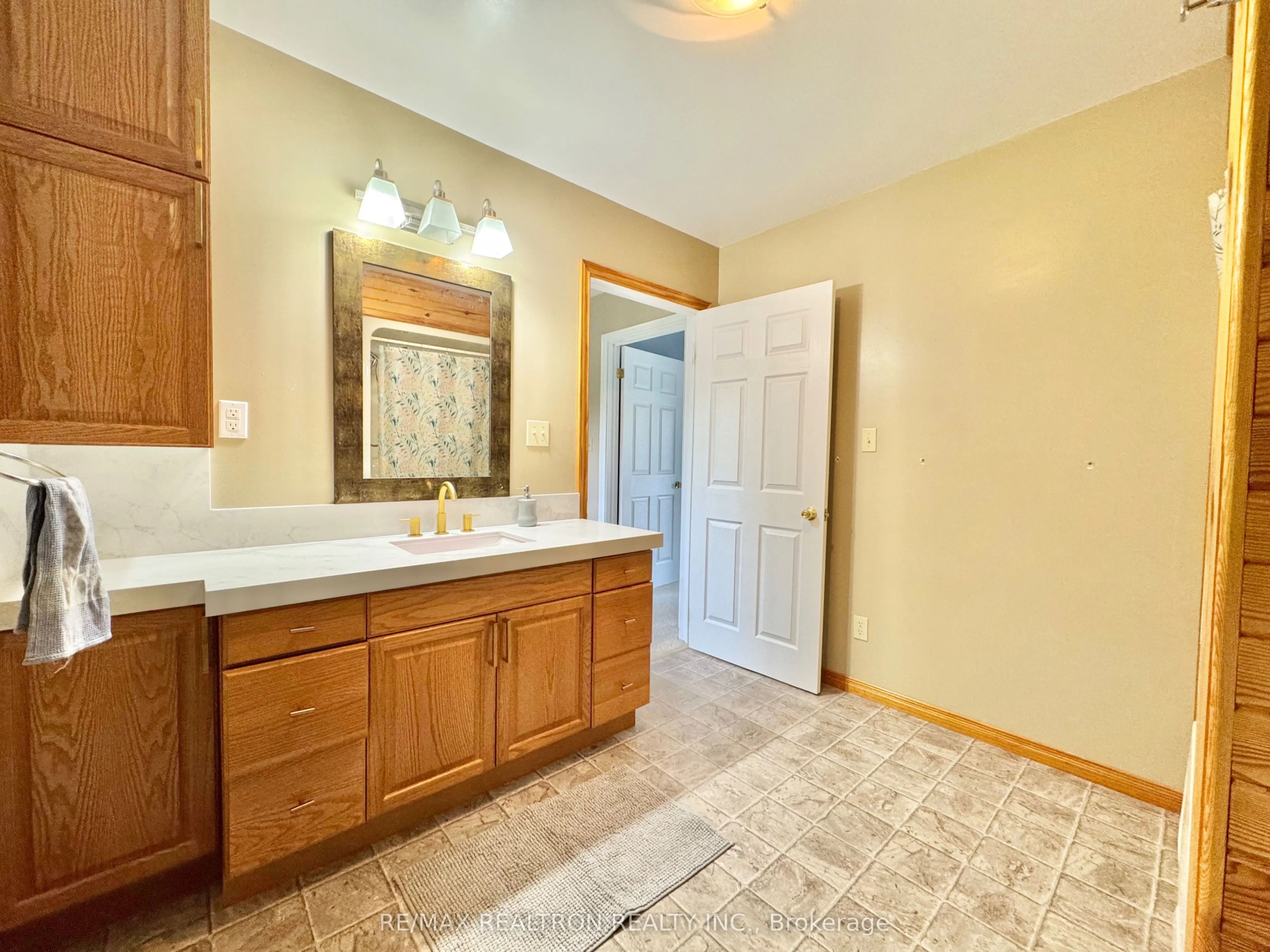 380 BEAVER Lane