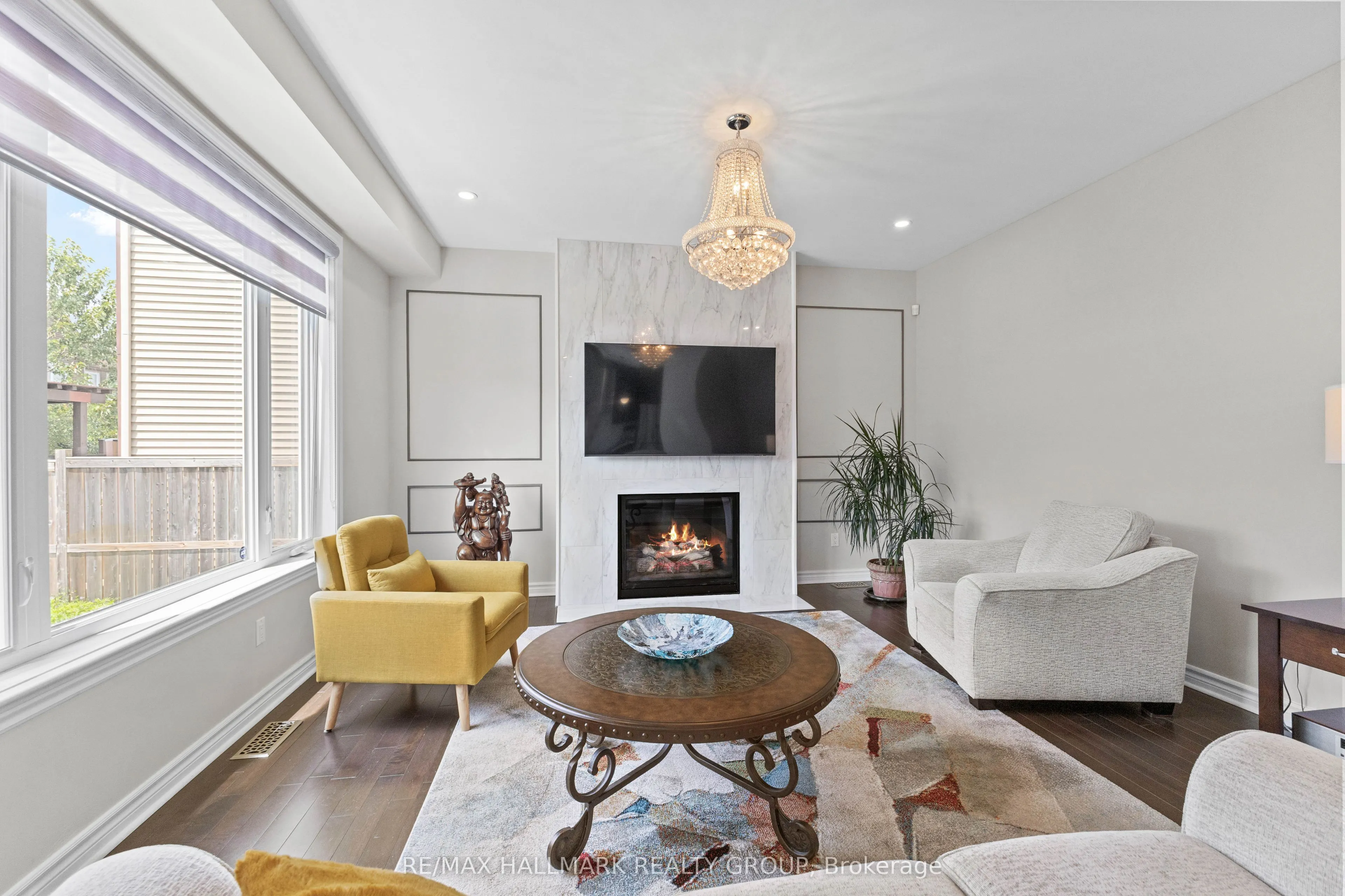 112 Gracewood Crescent