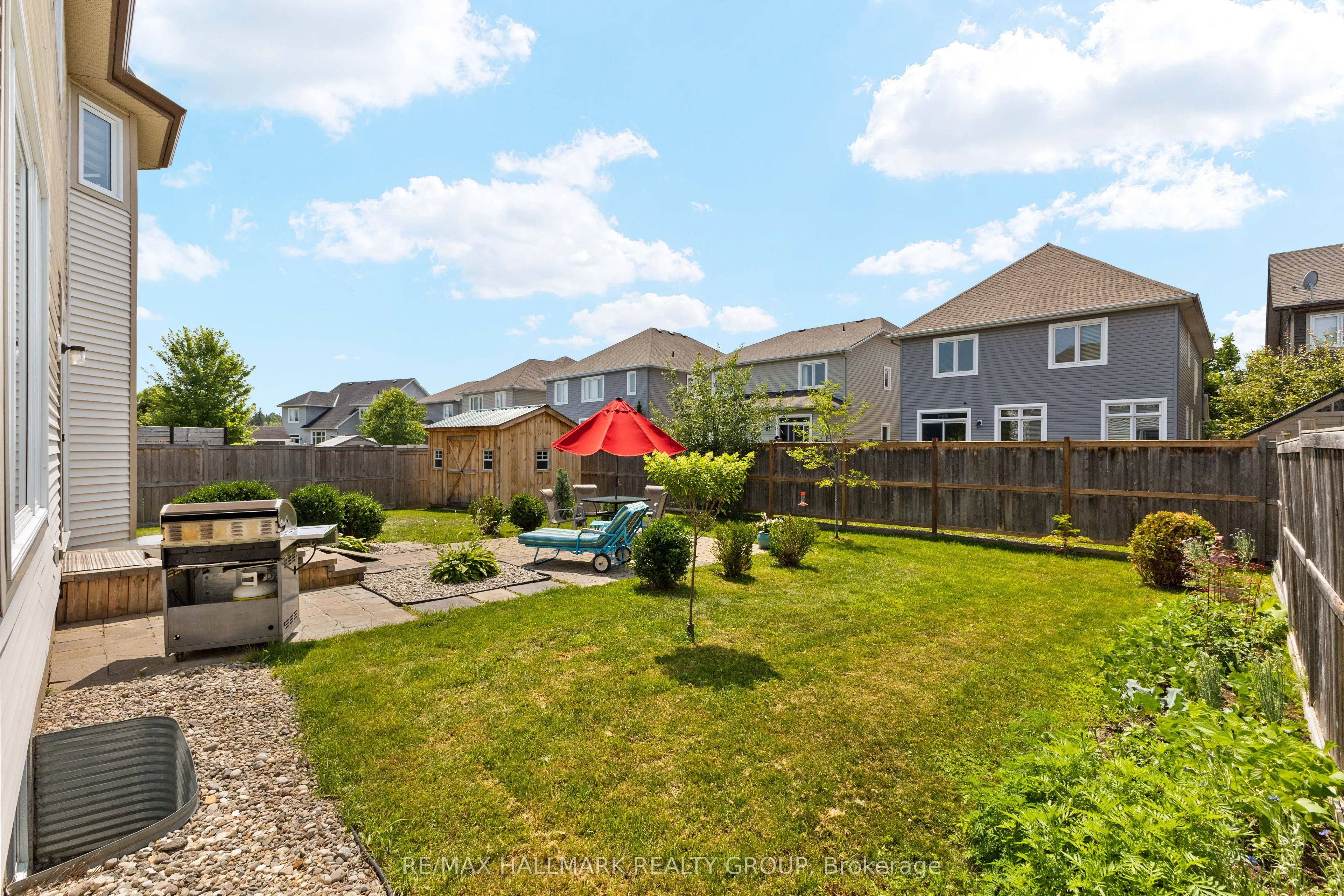 112 Gracewood Crescent