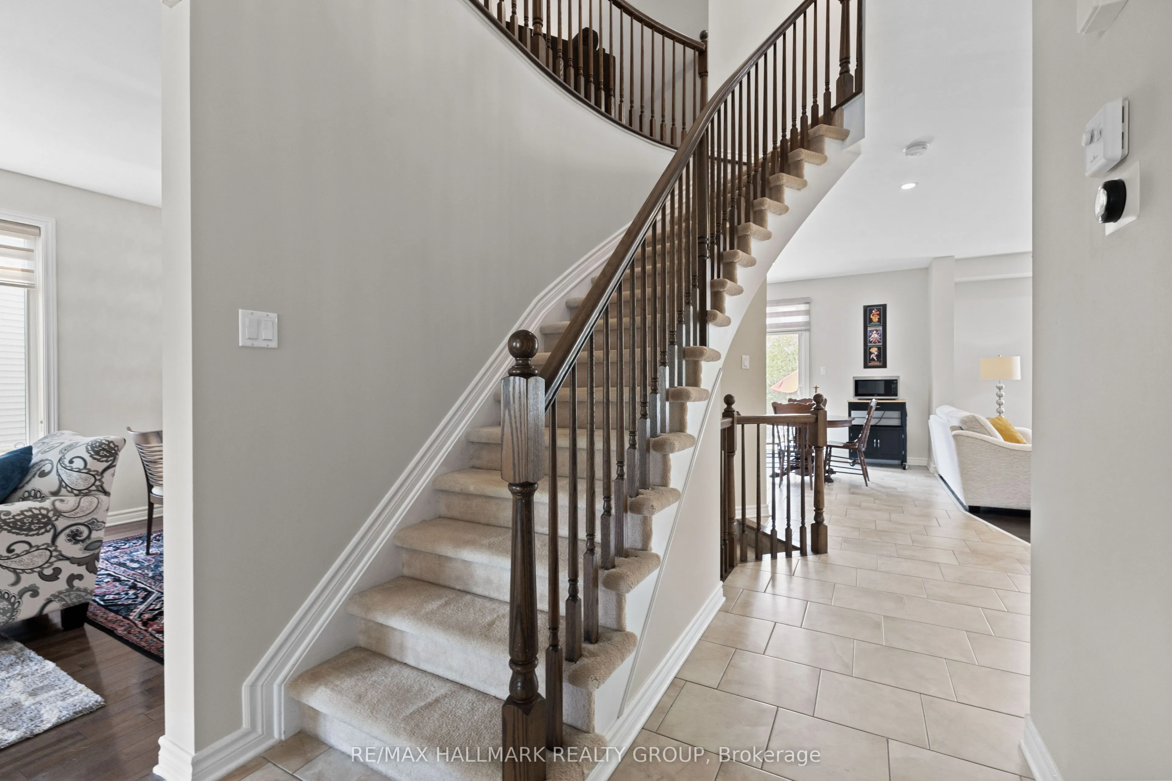 112 Gracewood Crescent