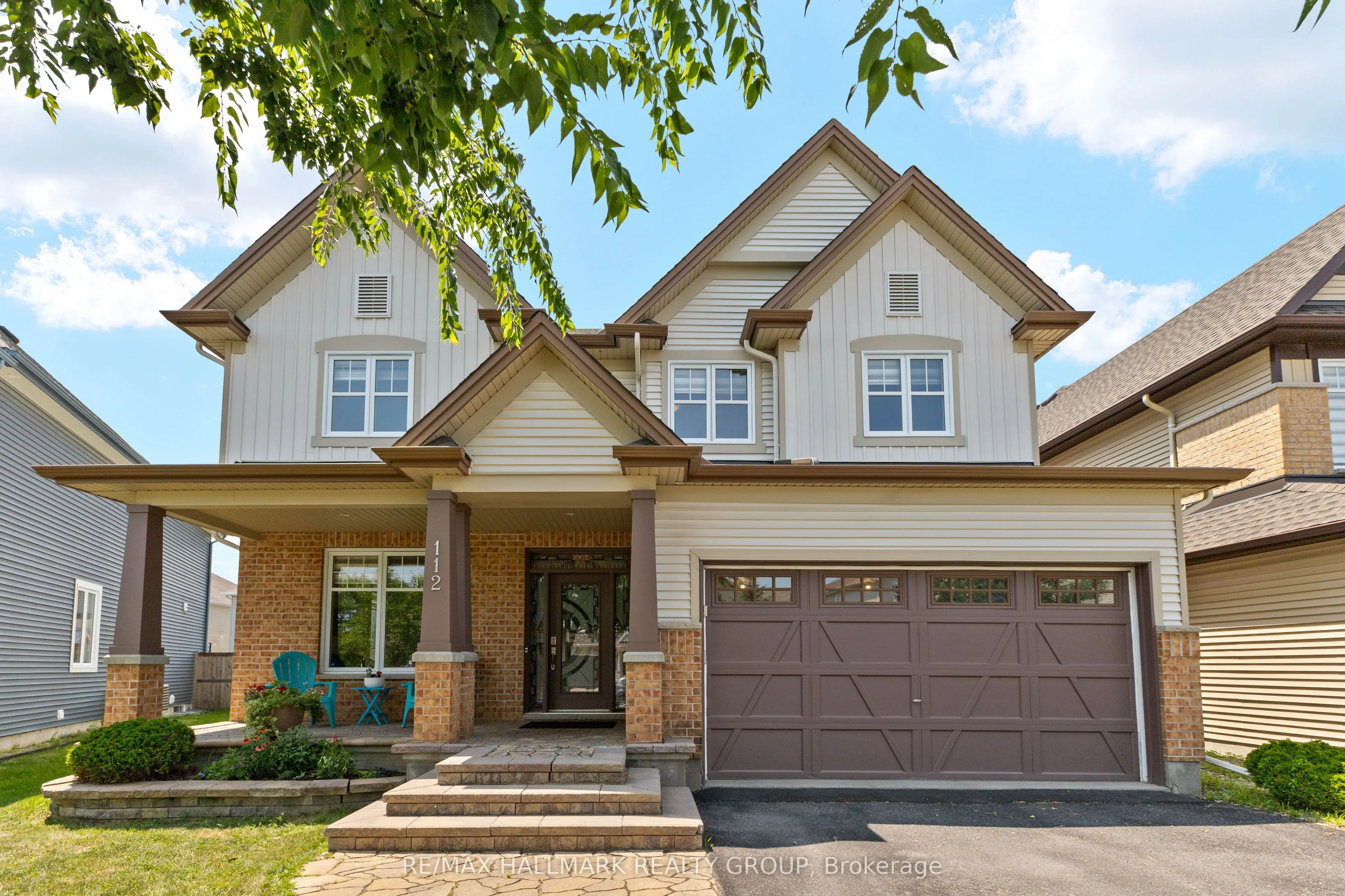 112 Gracewood Crescent