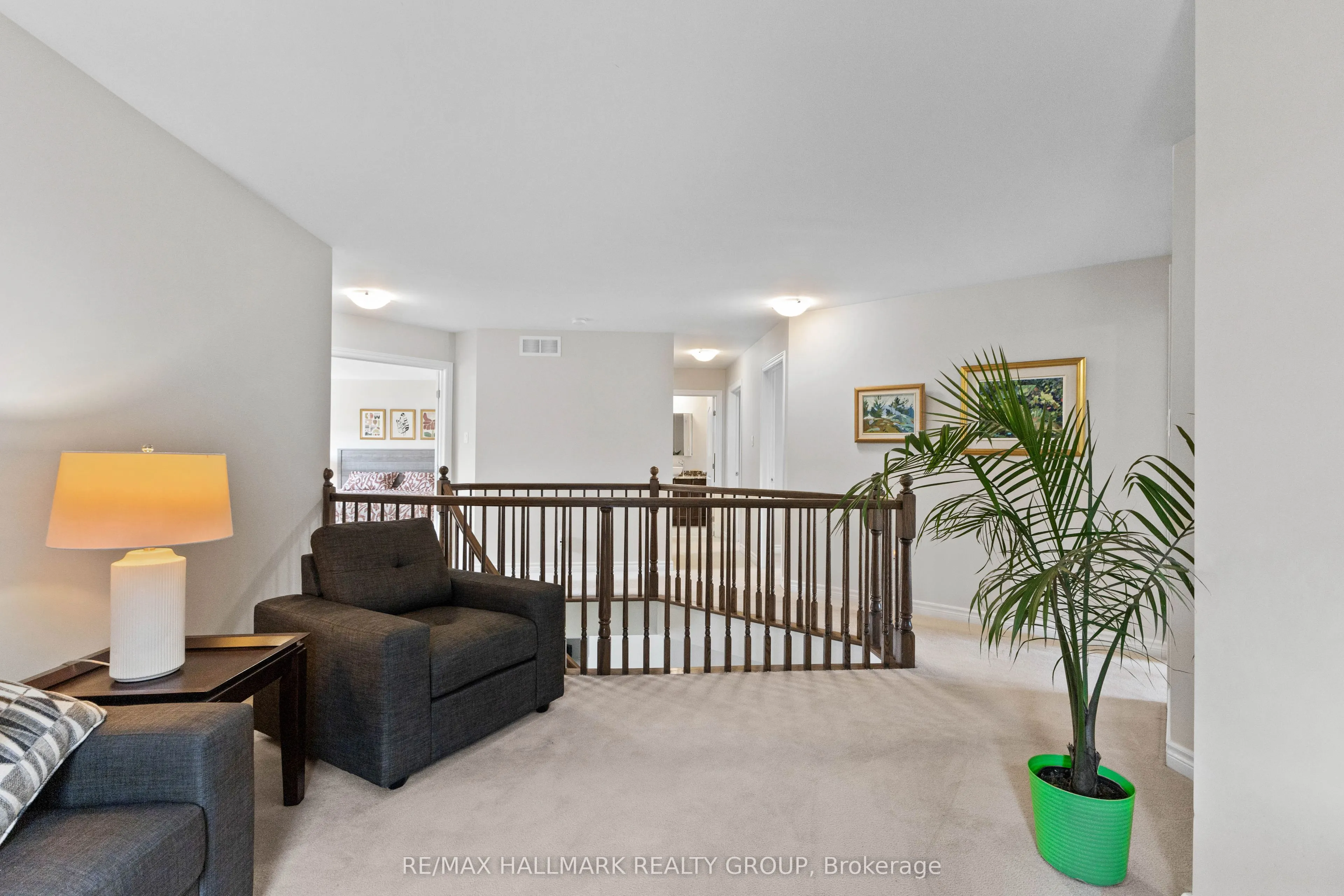 112 Gracewood Crescent
