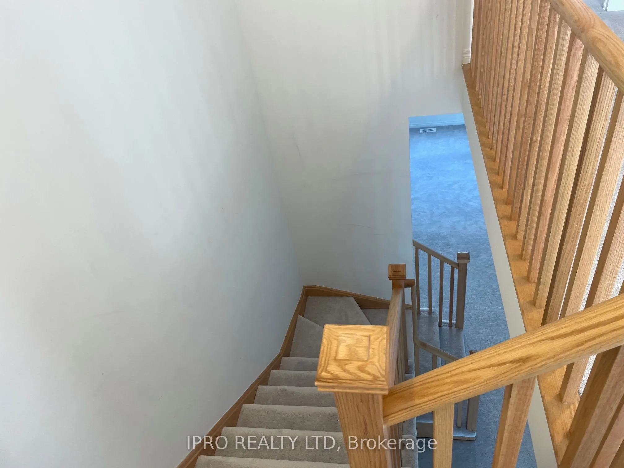48 Edminston Drive