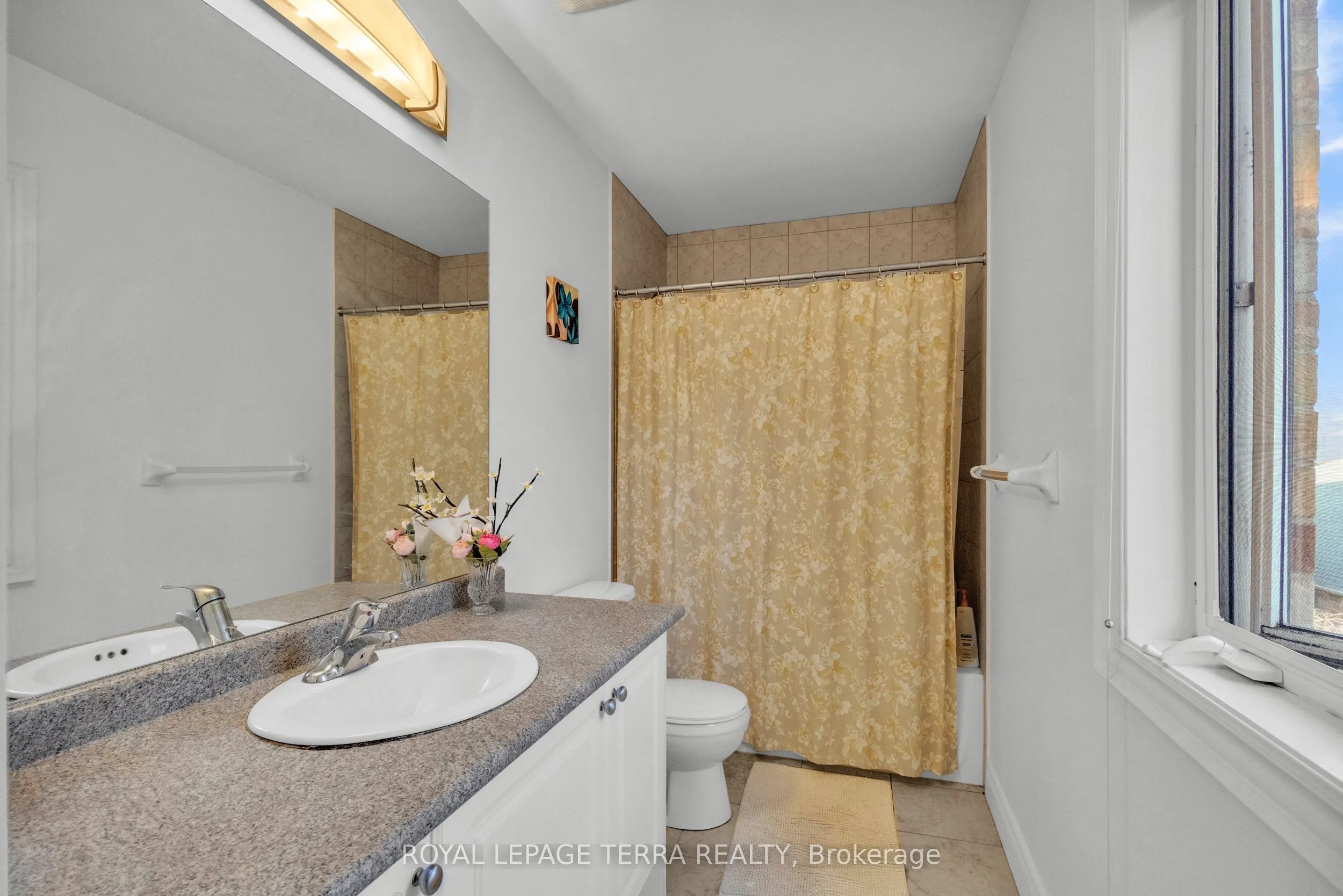 584 Pinery Trail