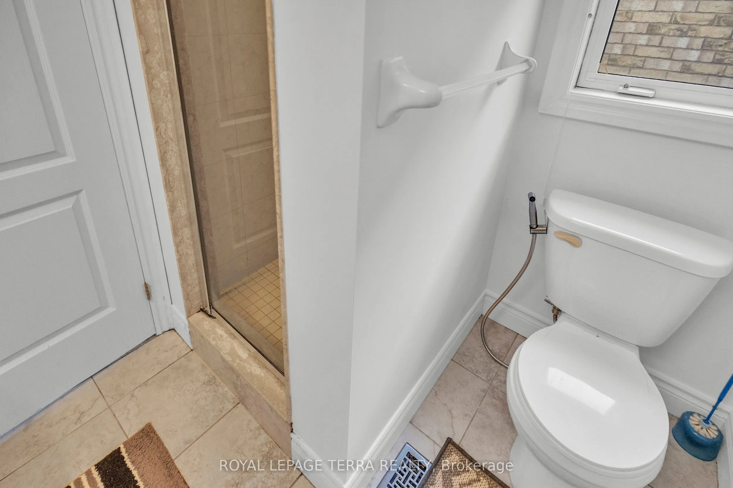 584 Pinery Trail
