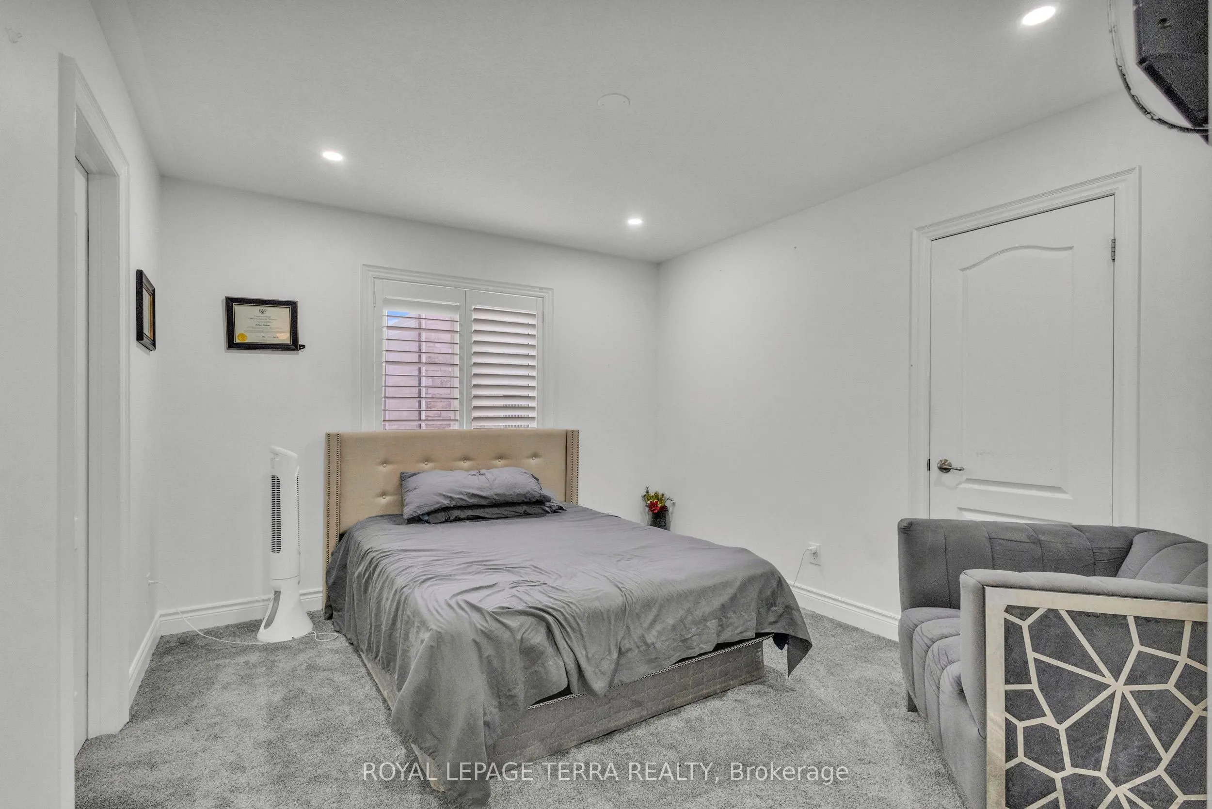 584 Pinery Trail