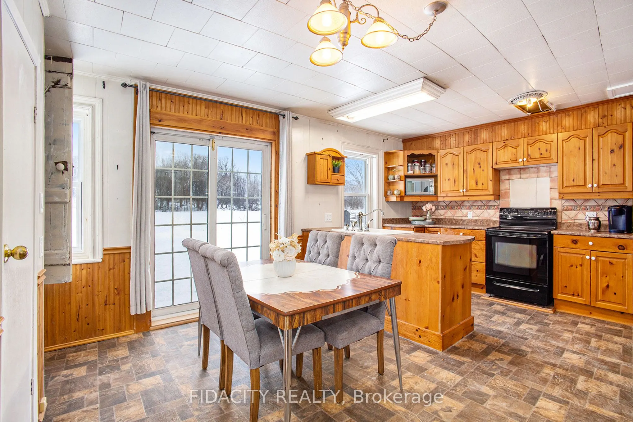 5046 Carp Road