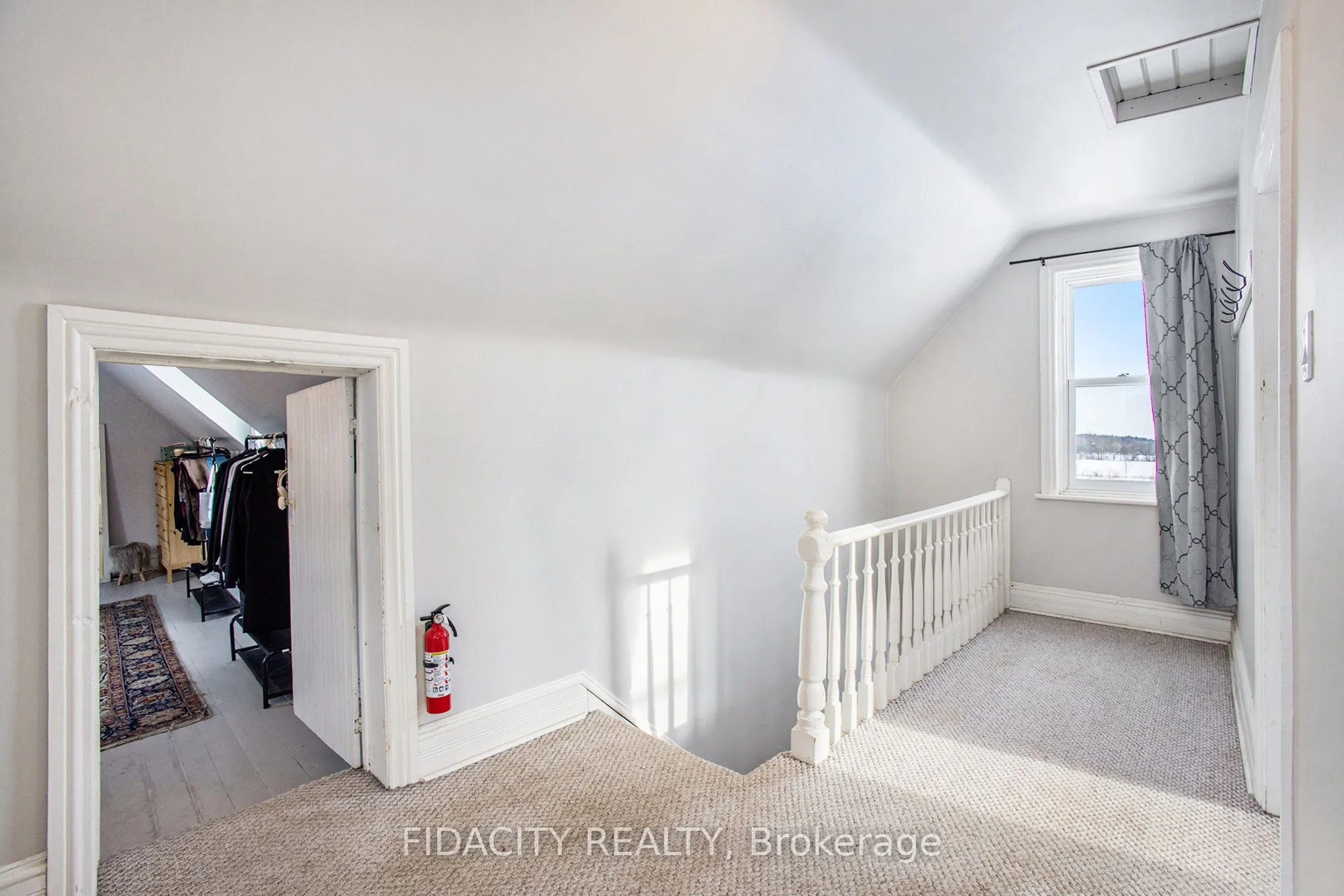 5046 Carp Road