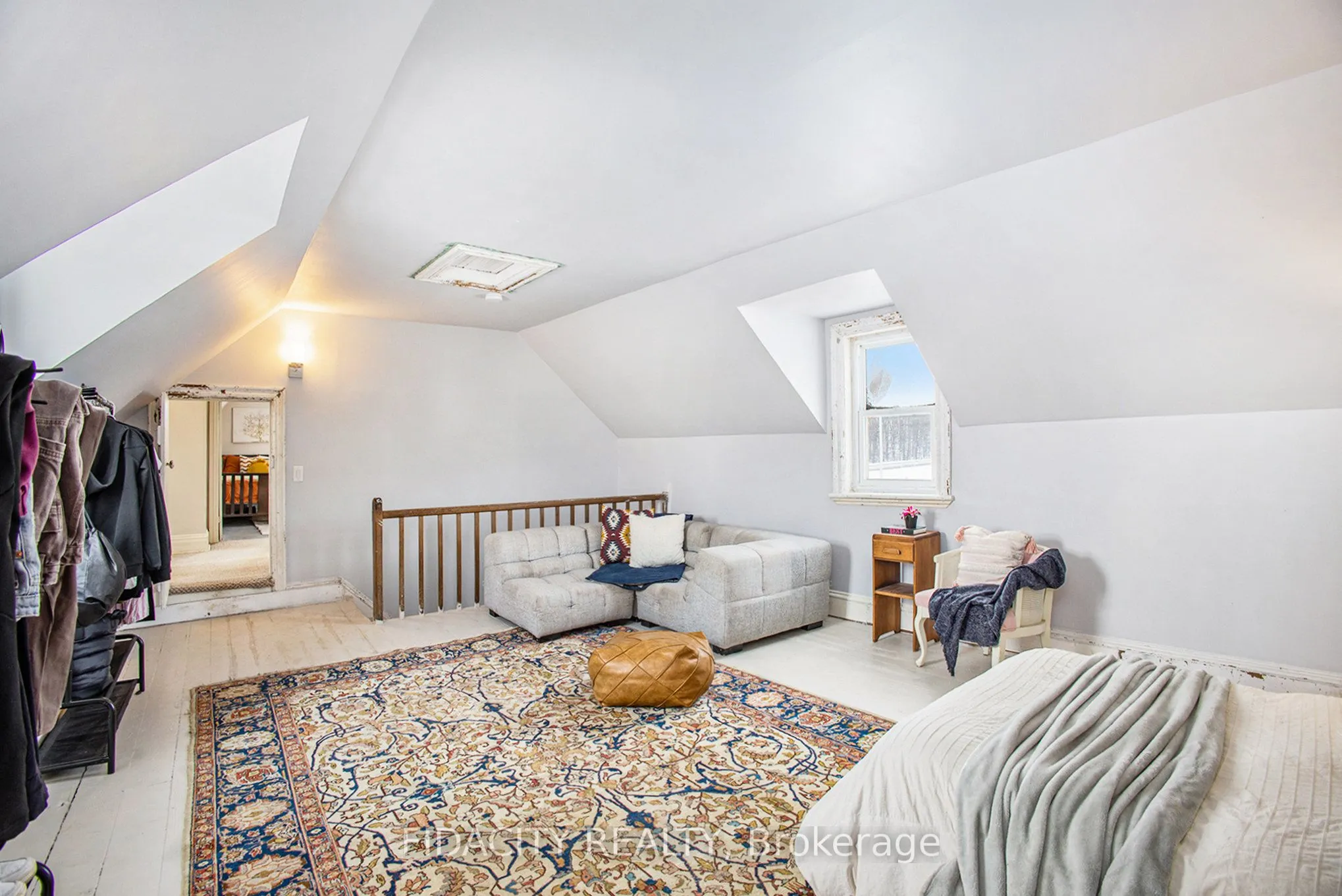 5046 Carp Road