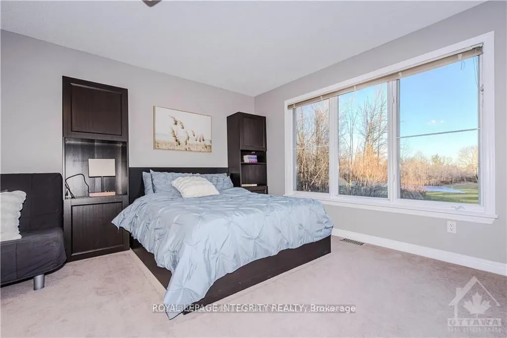 72 Kenins Crescent