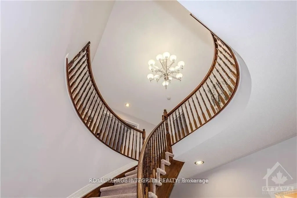 72 Kenins Crescent