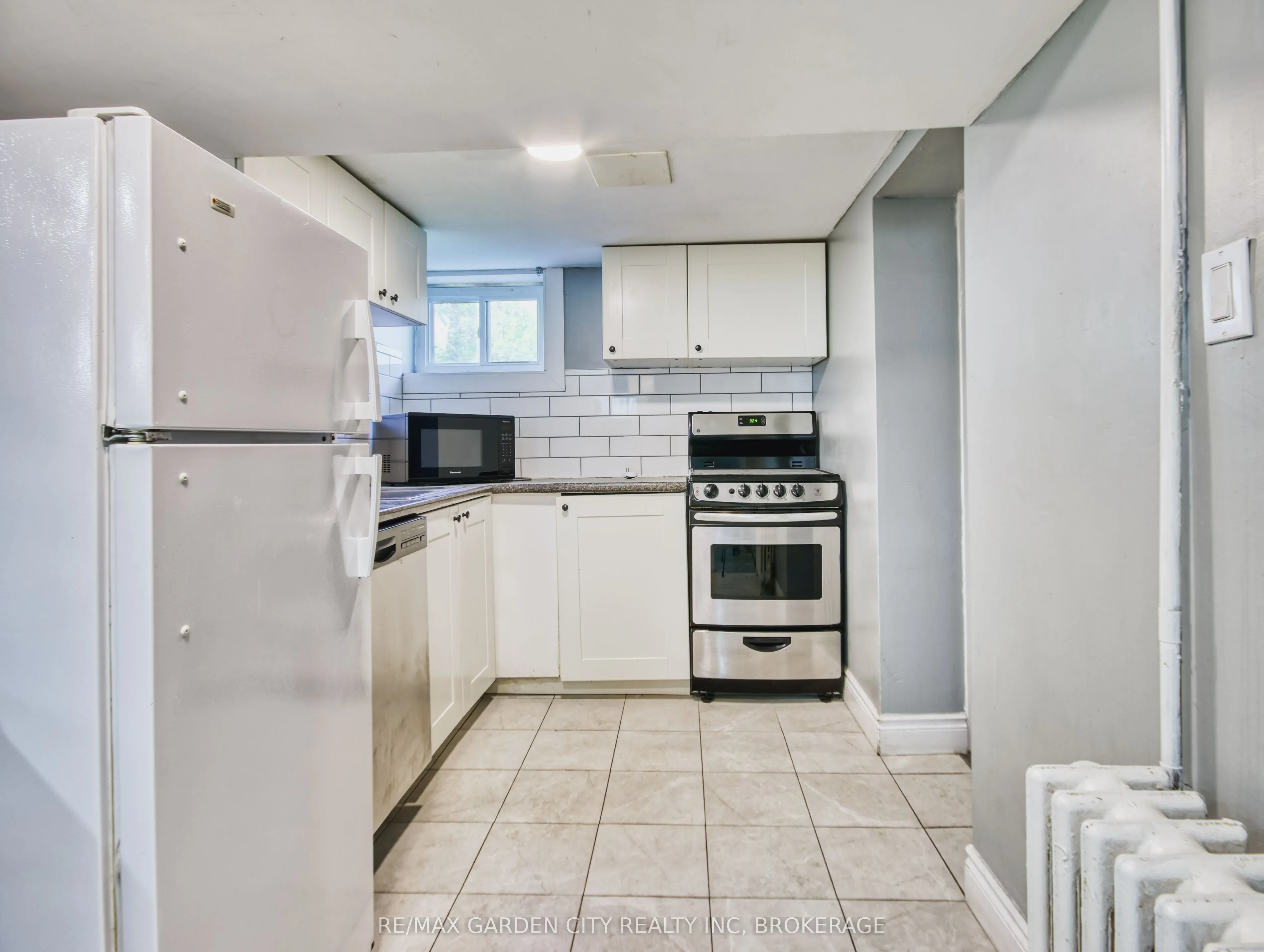144 Welland Avenue