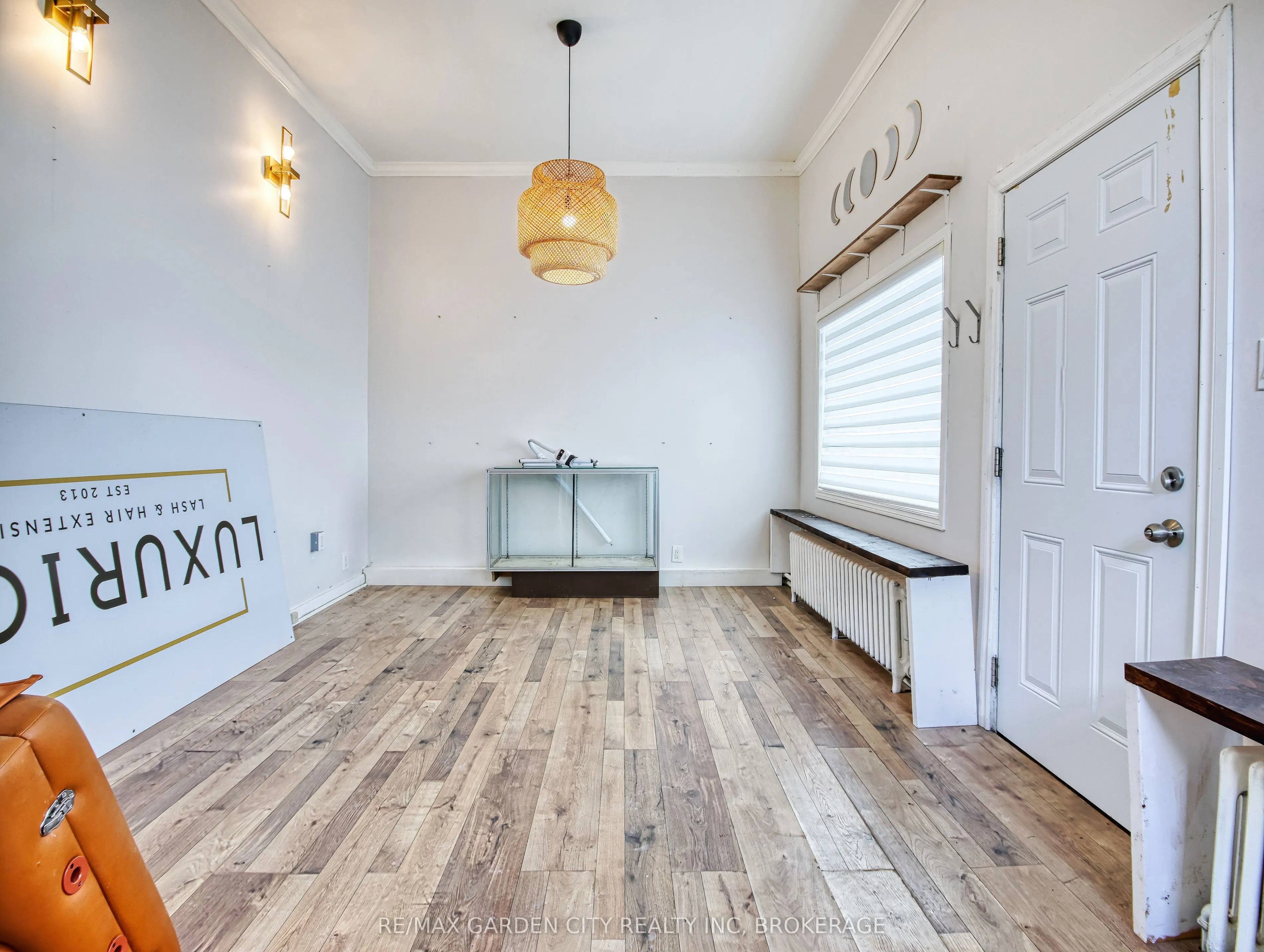144 Welland Avenue