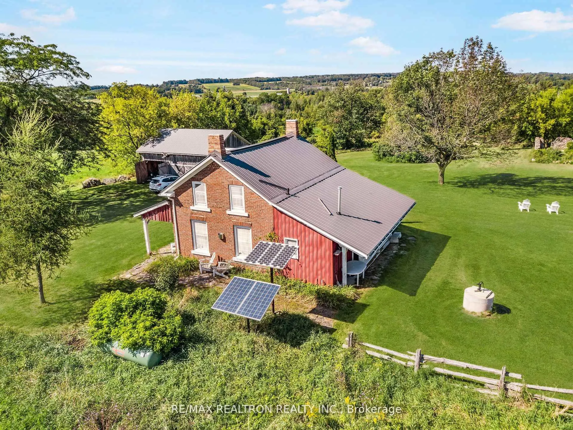499437 6Th Concession Road N