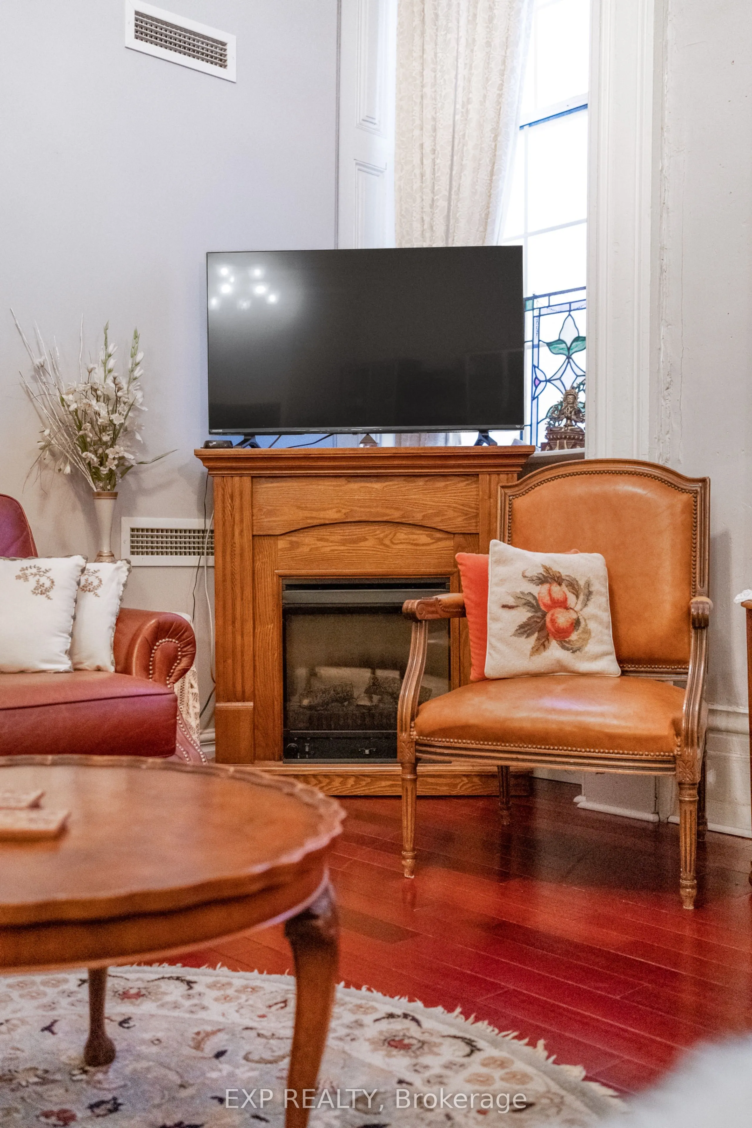 393 Front Street, #1
