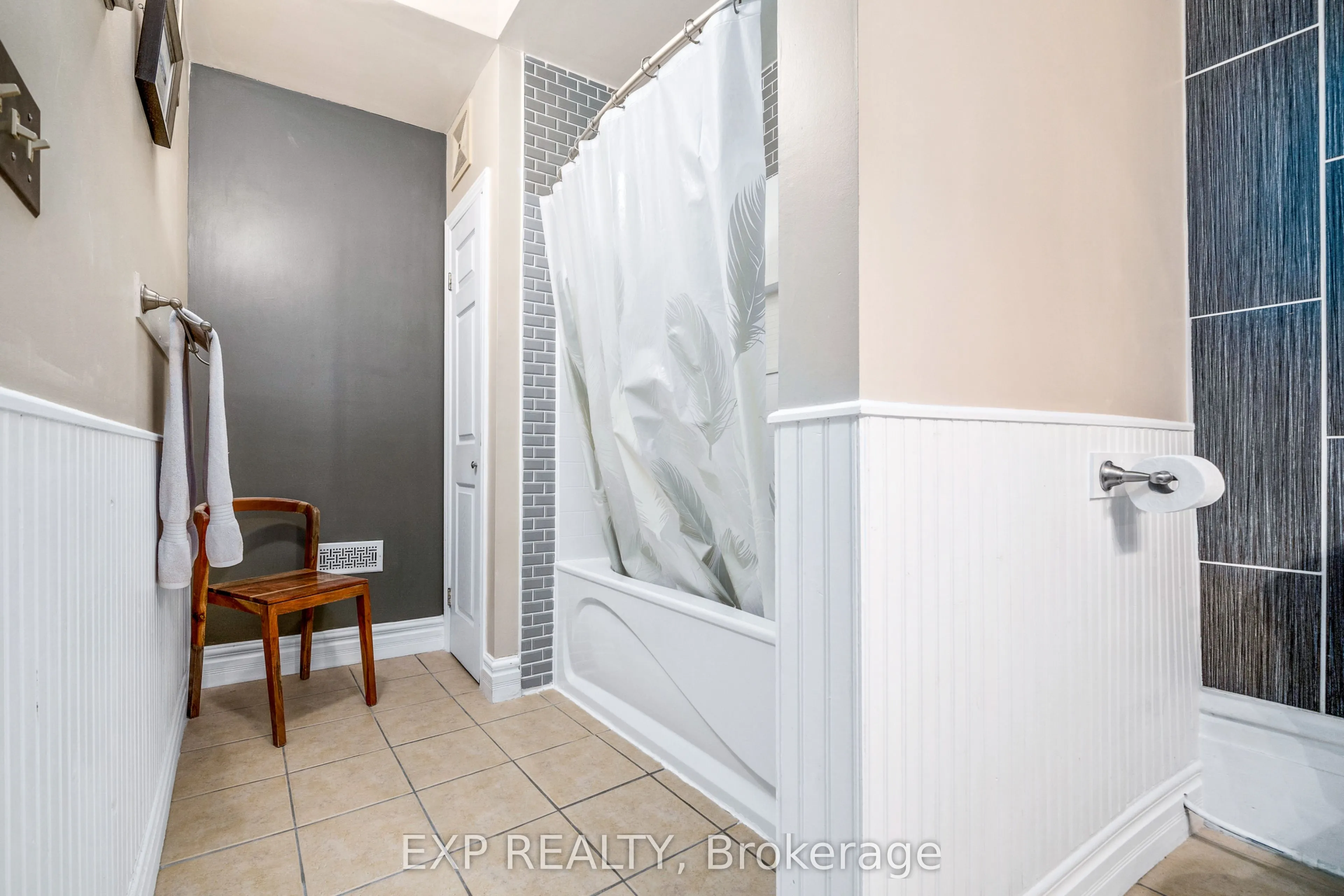 393 Front Street, #1