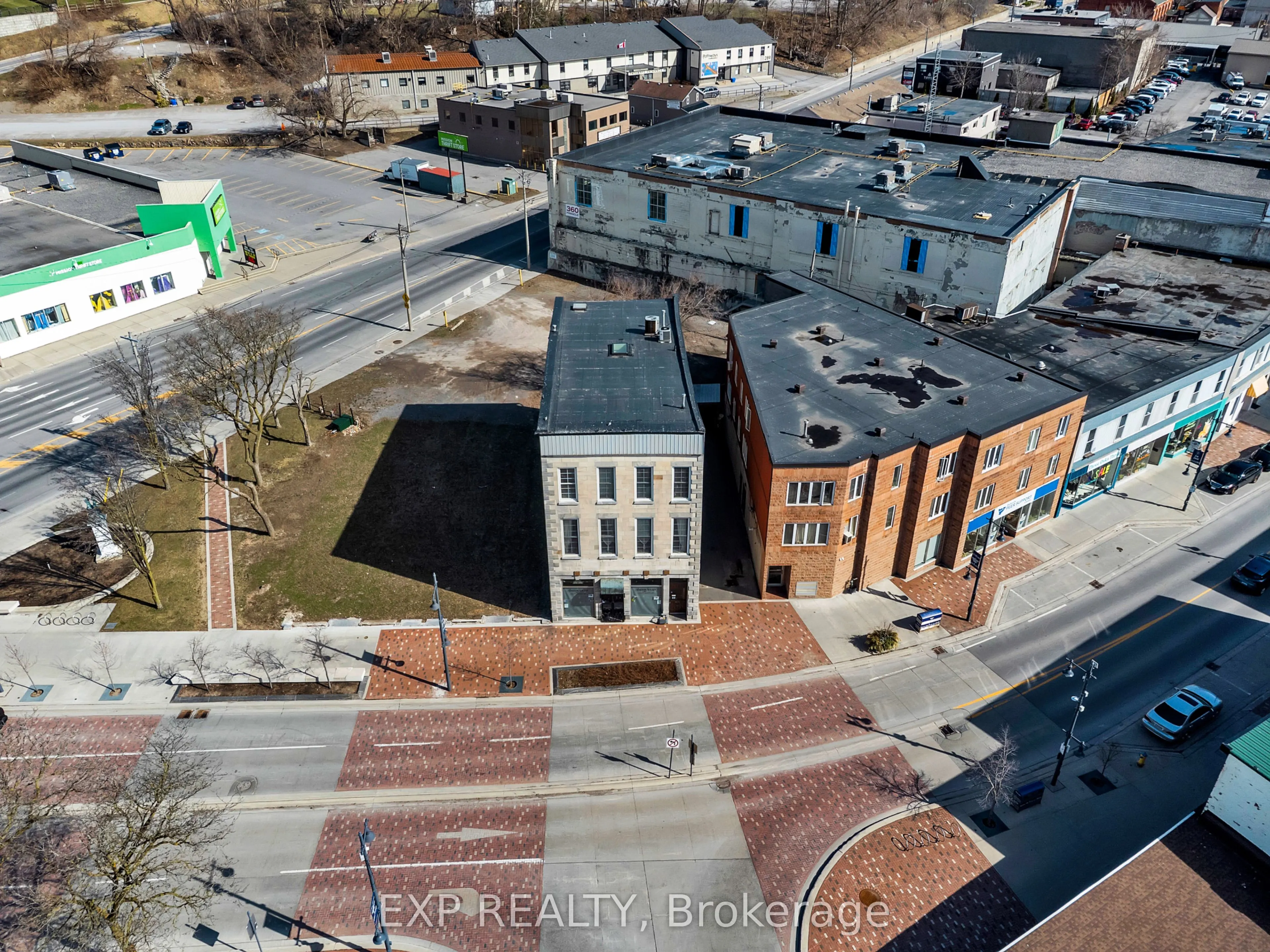 393 Front Street, #1
