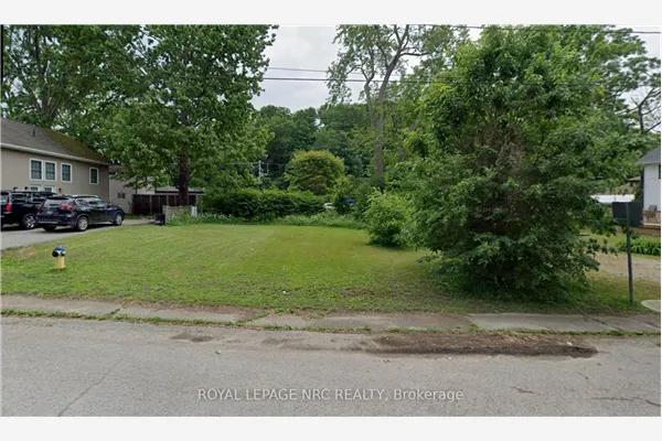 262 CAMBRIDGE Road W