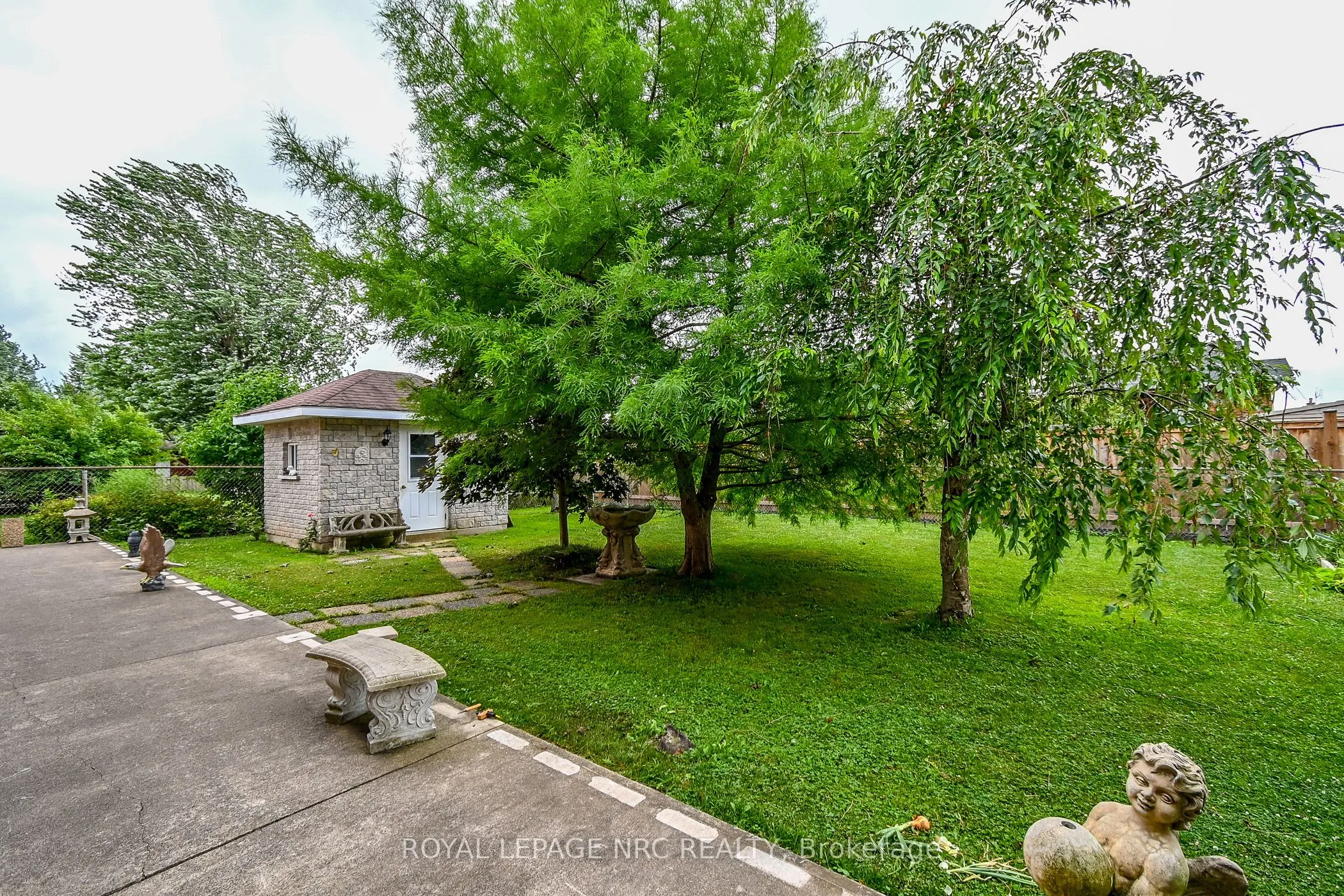 32 Gaspare Drive