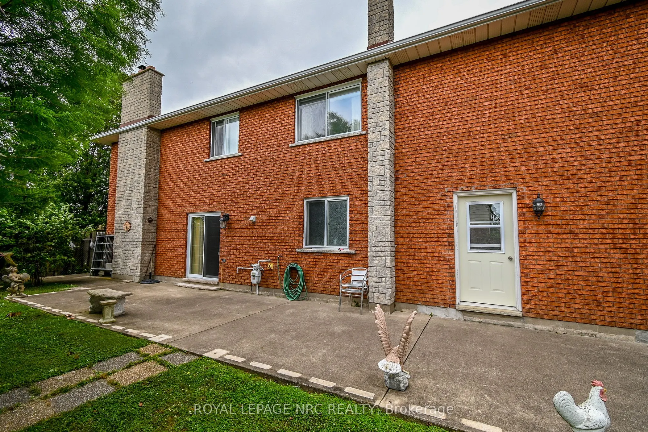 32 Gaspare Drive