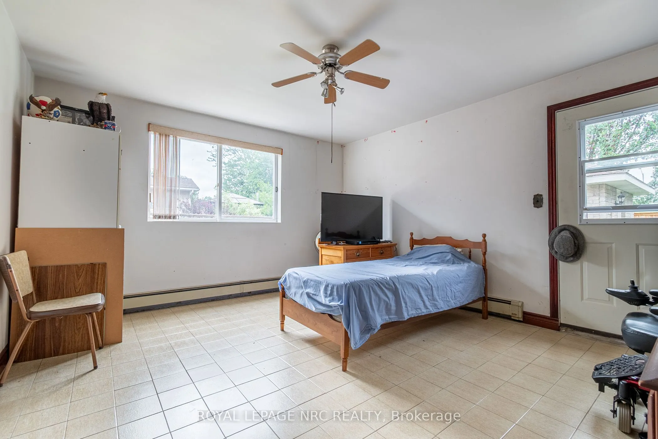 32 Gaspare Drive