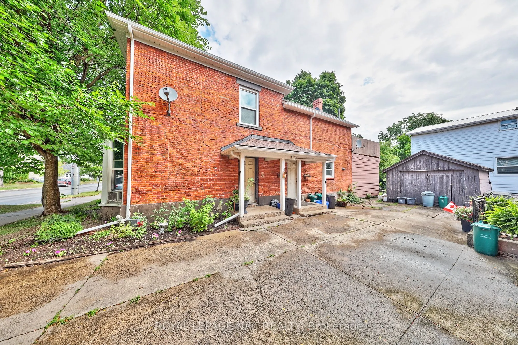 158 Lake Street