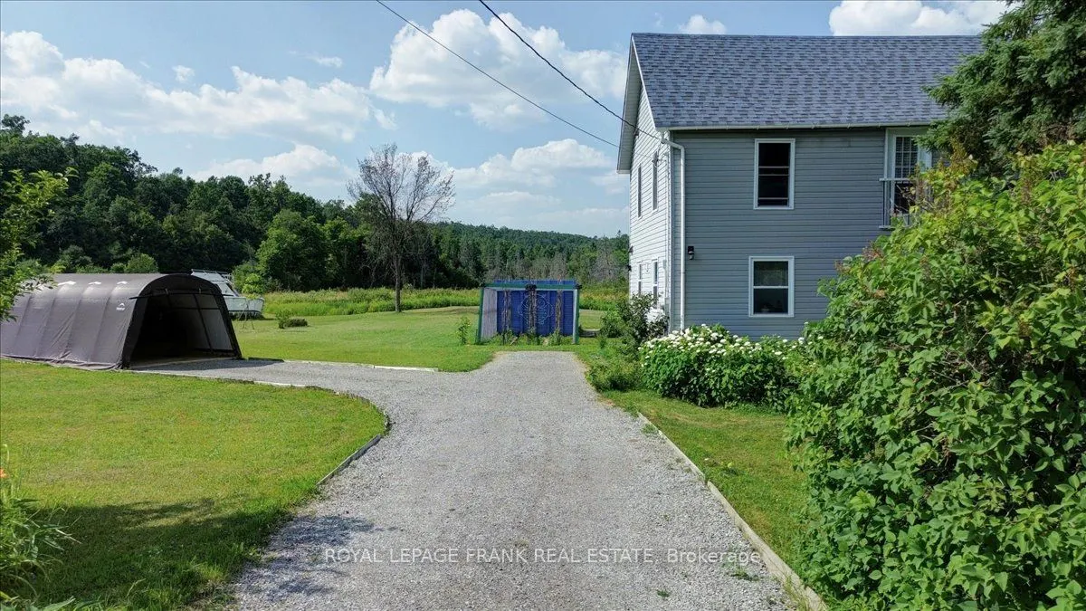 99 Anstruther Lake Road