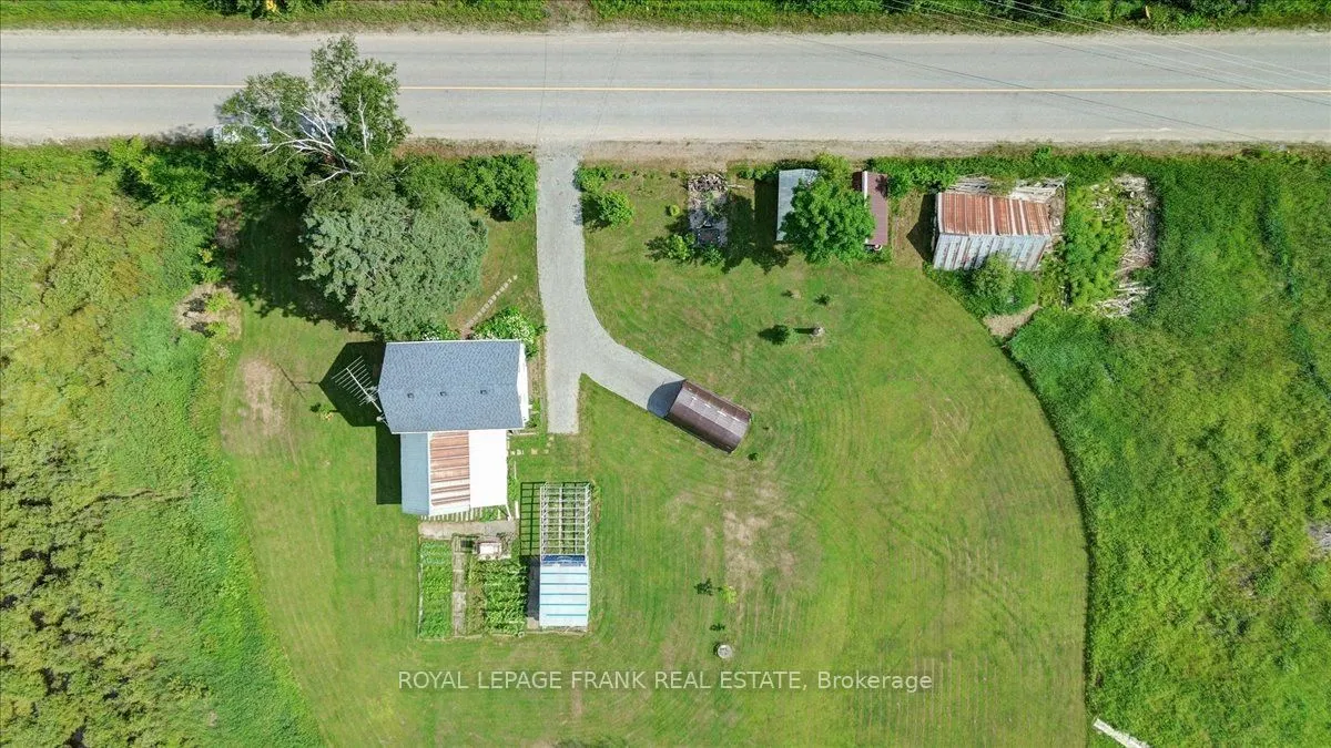 99 Anstruther Lake Road