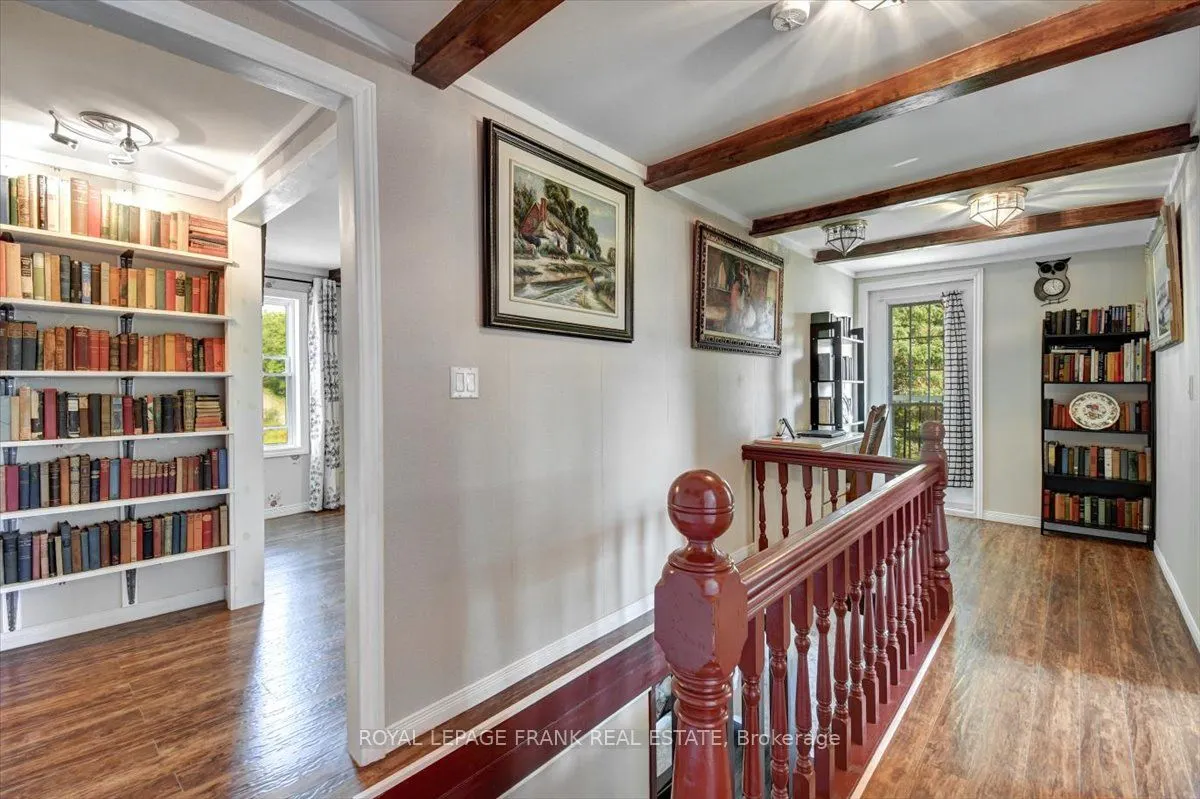 99 Anstruther Lake Road