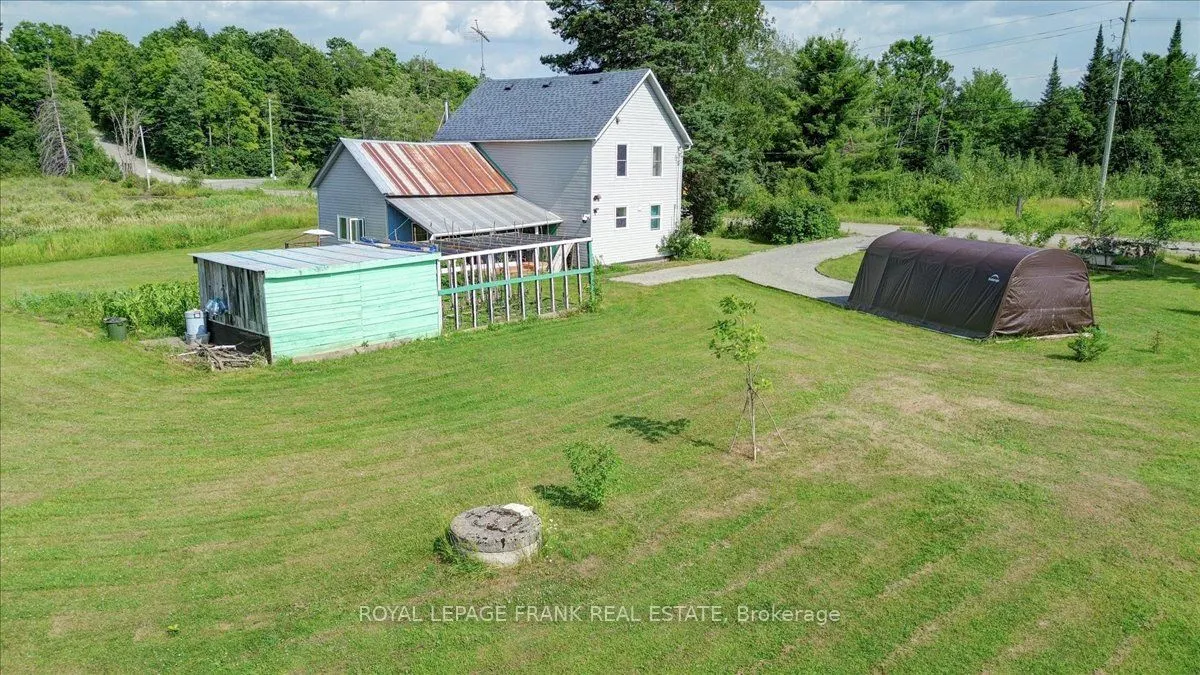 99 Anstruther Lake Road