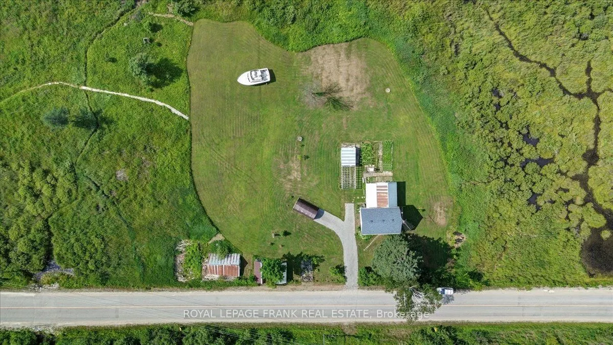 99 Anstruther Lake Road
