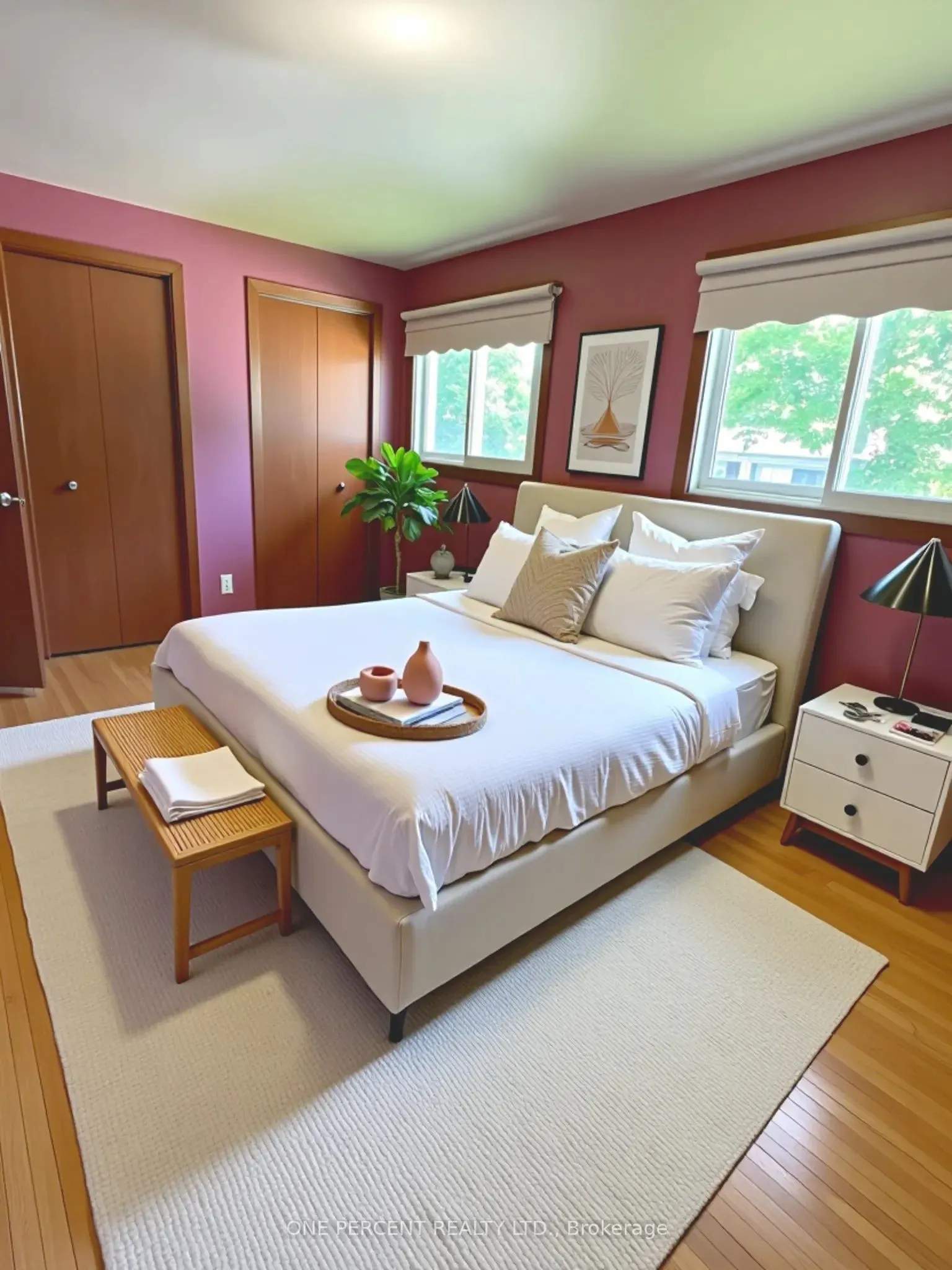 43 Loyalist Drive